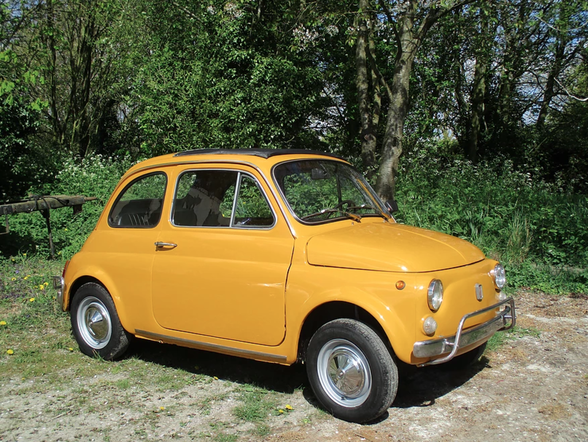1972 FIAT 500 LUSSO - Image 2 of 17