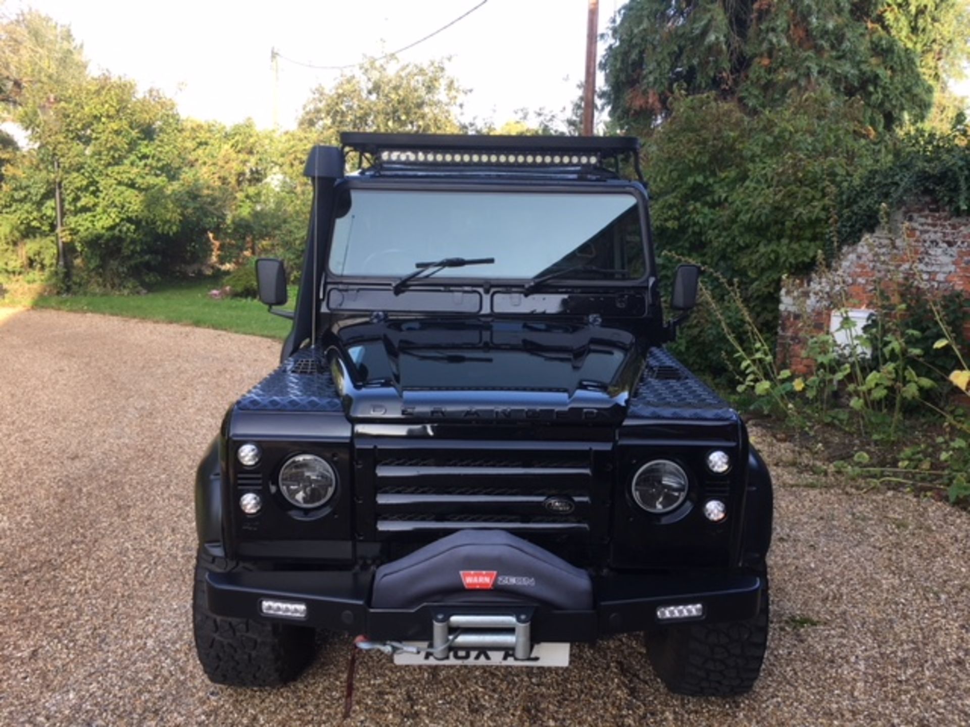 Deranged! Land Rover Defender 110 TD5 Double cab pick up. - Image 7 of 32