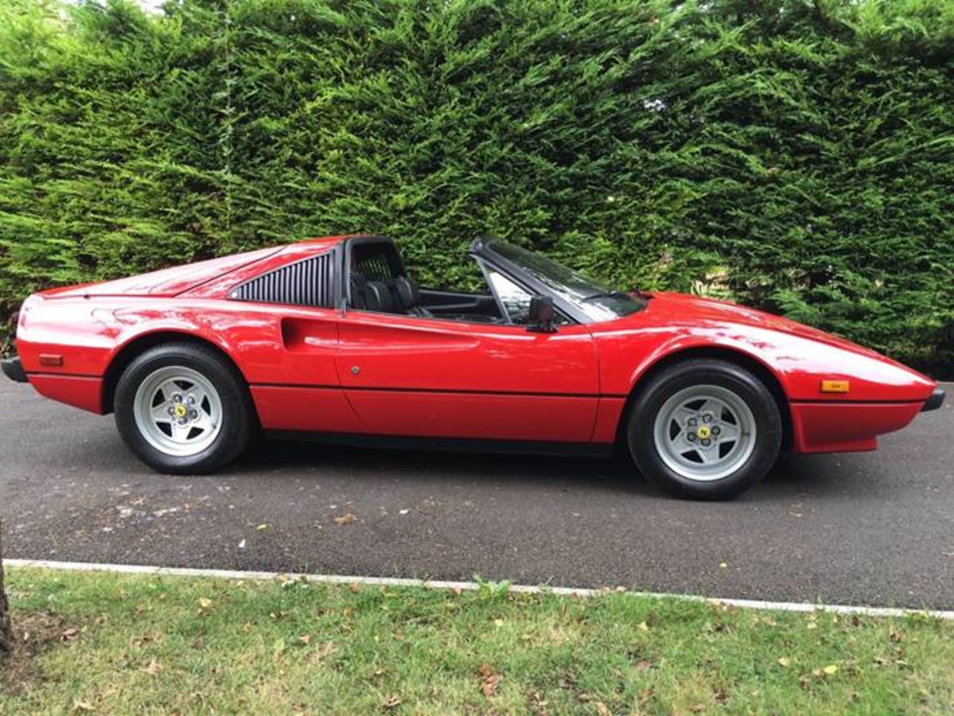 1981 Ferrari 308 GTSi - Image 2 of 13