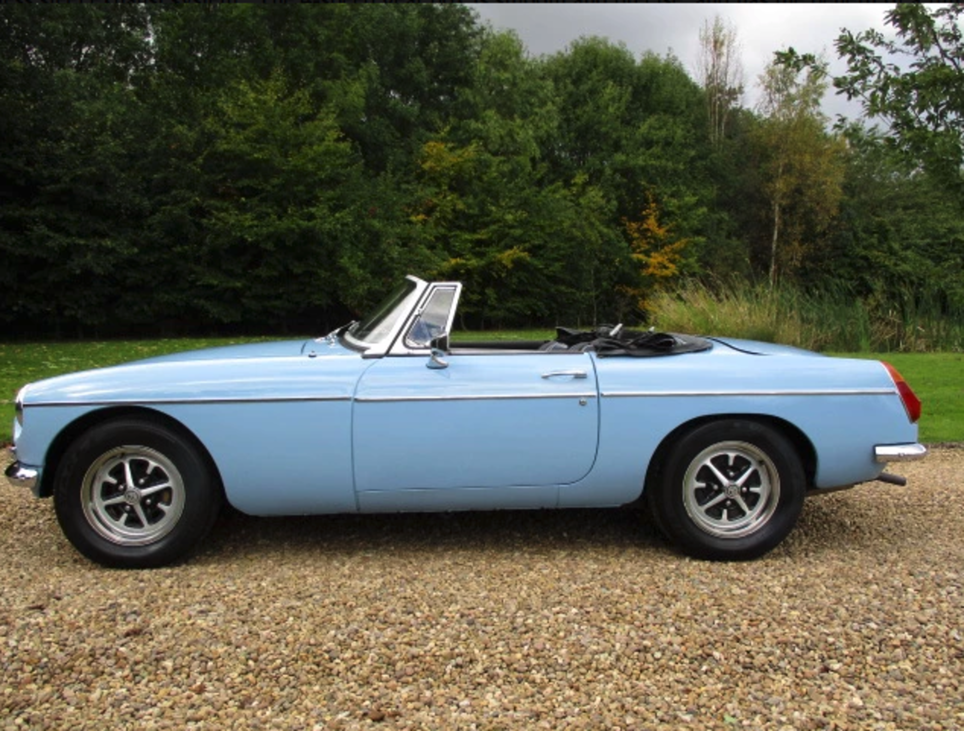 1978 MGB Roadster, Chrome Bumper & Low Mileage.