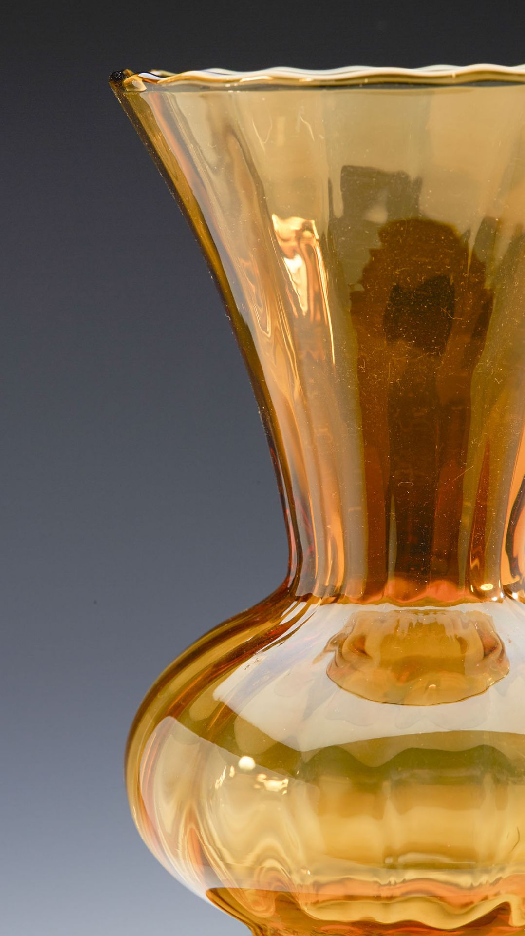 Vintage Italian Murano Amber Ribbed Art Glass Vase 20Th C. - Image 7 of 8
