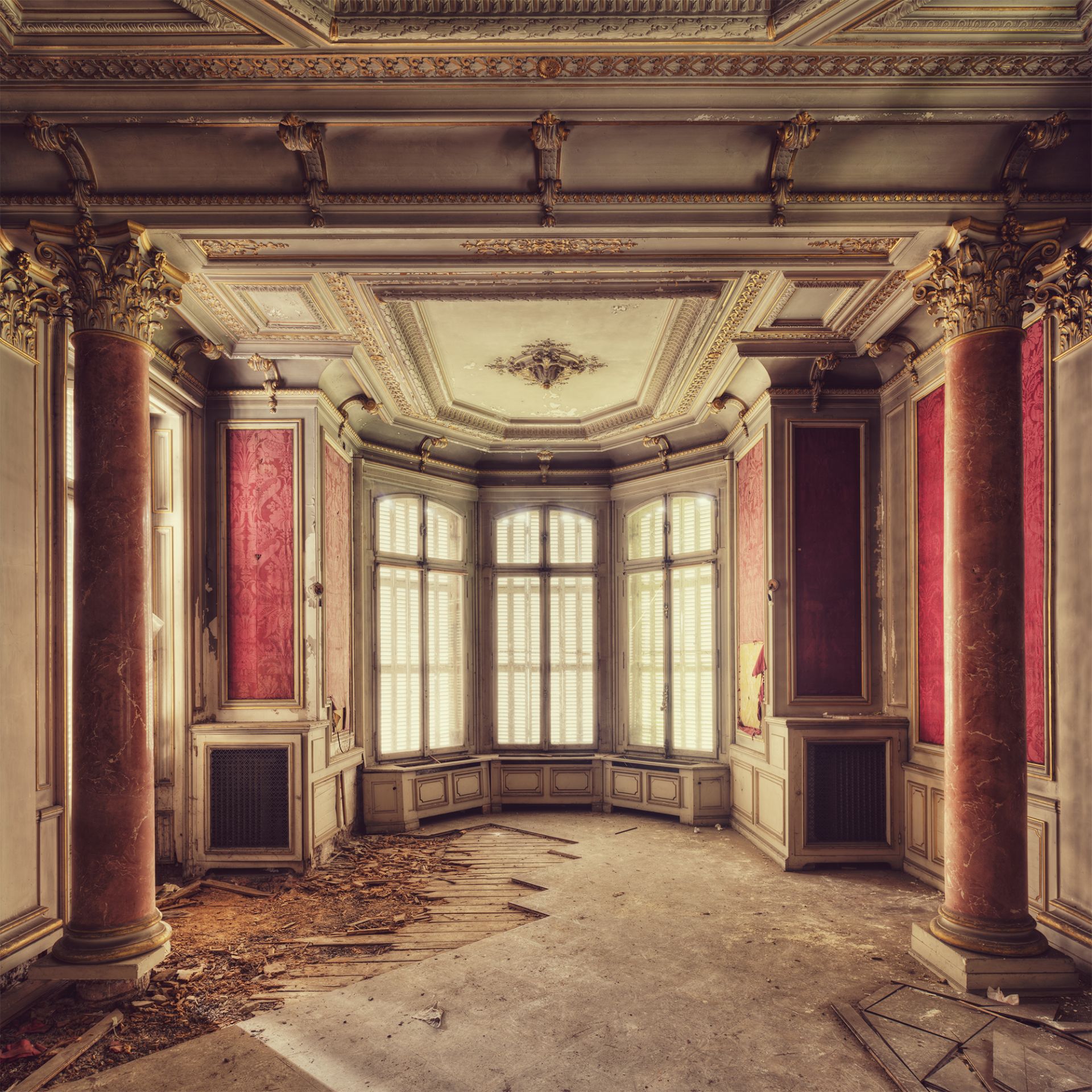 Artist: Gina Soden - Le Magnat - Abandoned chateau in France