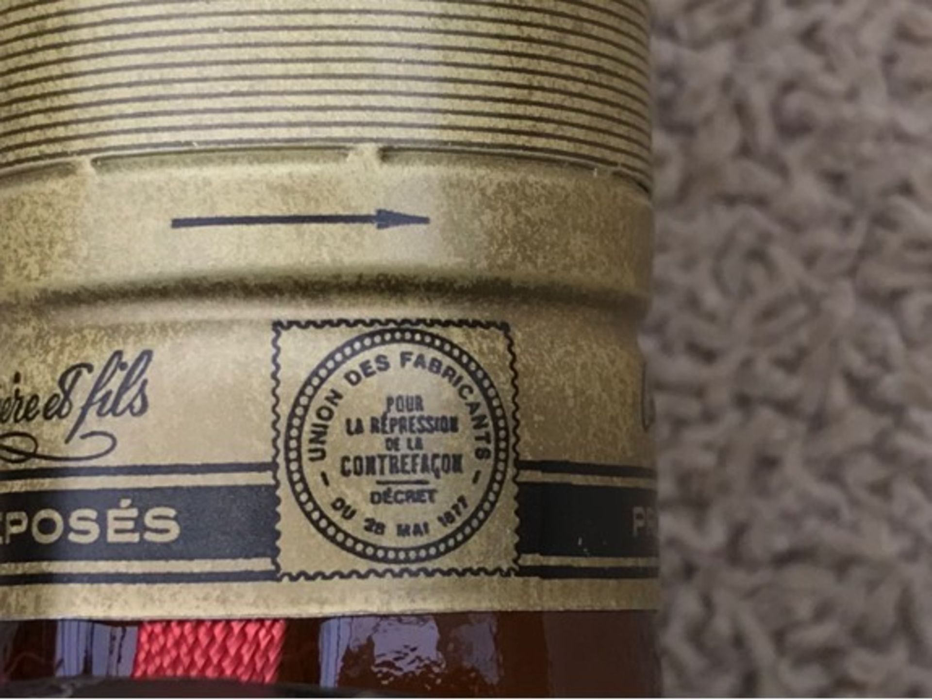 Vintage Bottle of COINTREAU 35cl Circa 1986 - Image 4 of 6