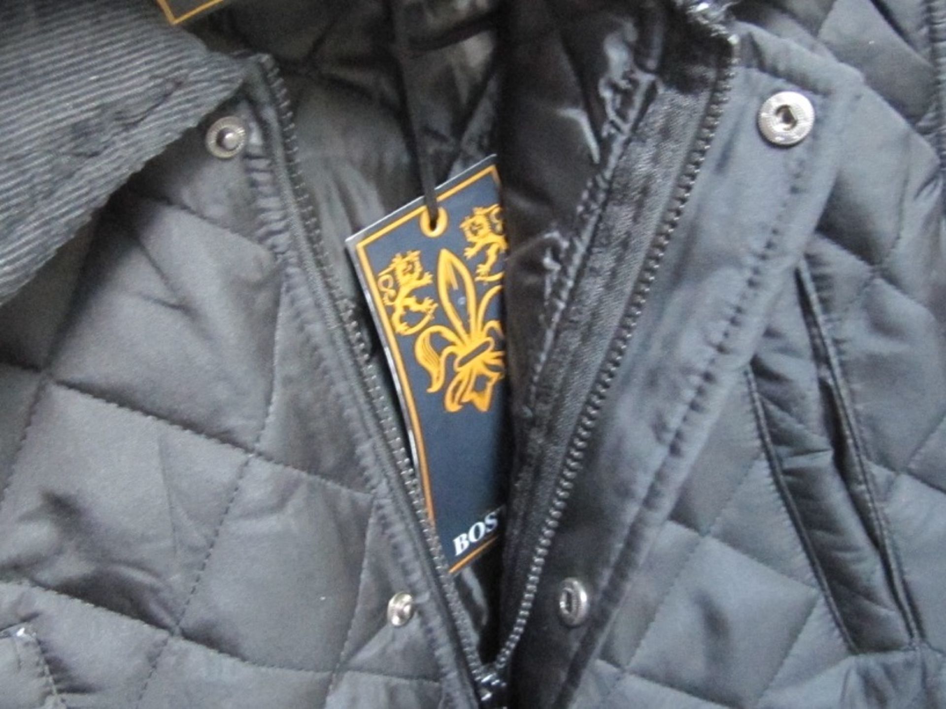 6 x Mens Quilted Jackets. BNWT. No vat on Hammer. Shipping available. - Image 3 of 7