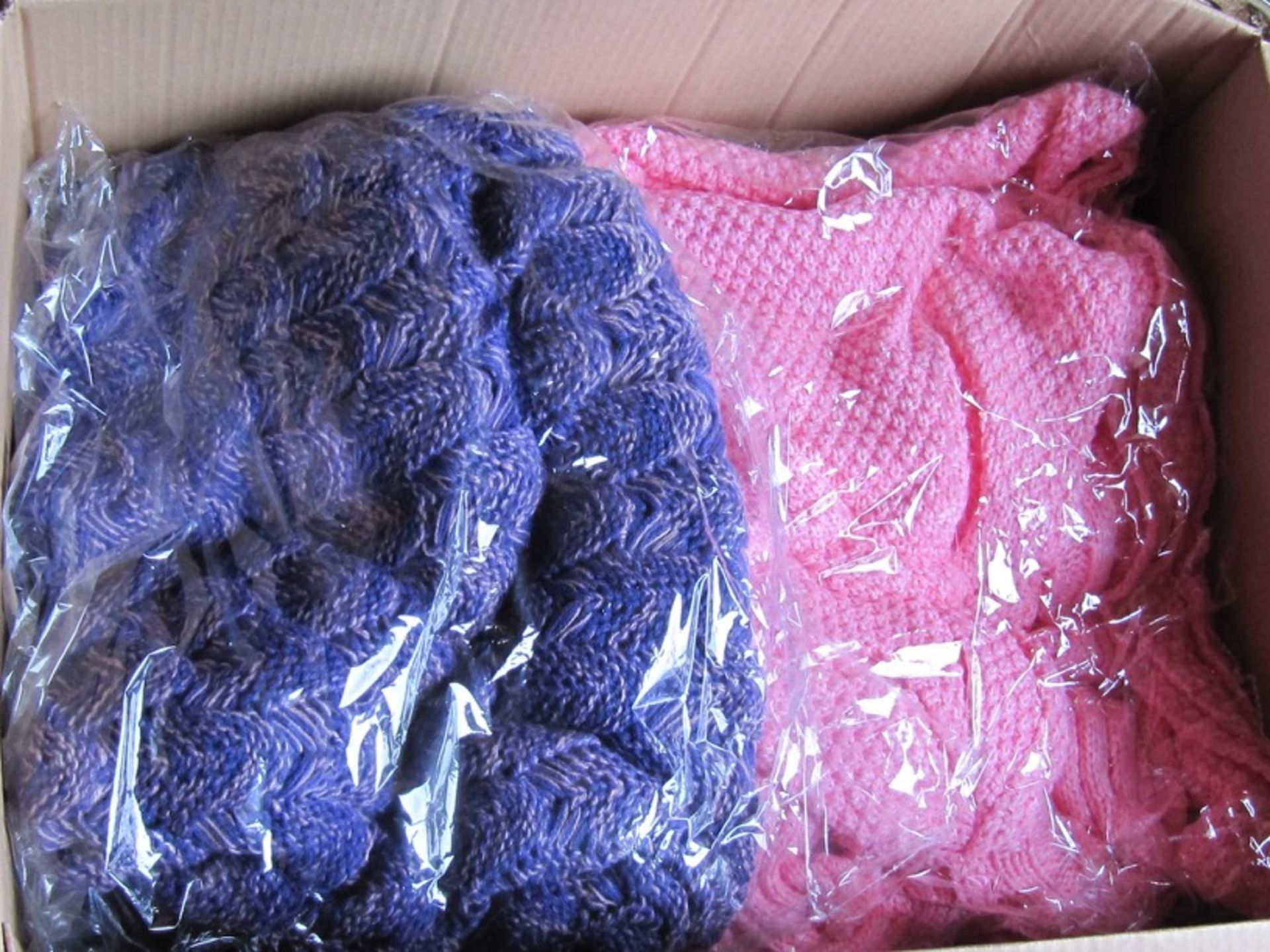 7 x Mermaid Blankets. No vat on Hammer. Shipping available. - Image 4 of 4