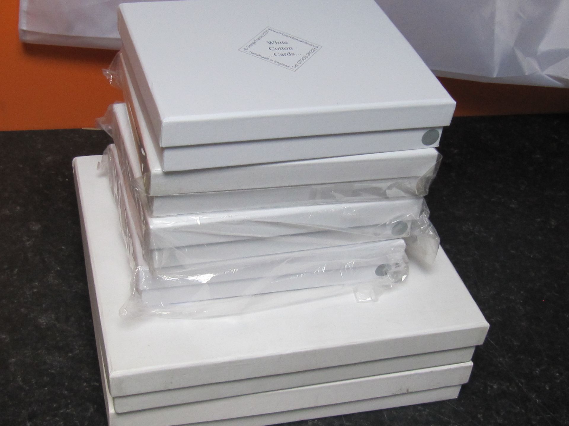 6 x Premium Quality Photo Albums. New stock. No vat on Hammer. Shipping available. - Image 8 of 8