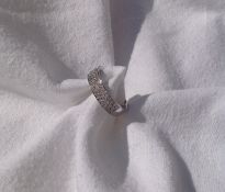 18ct Diamond ring