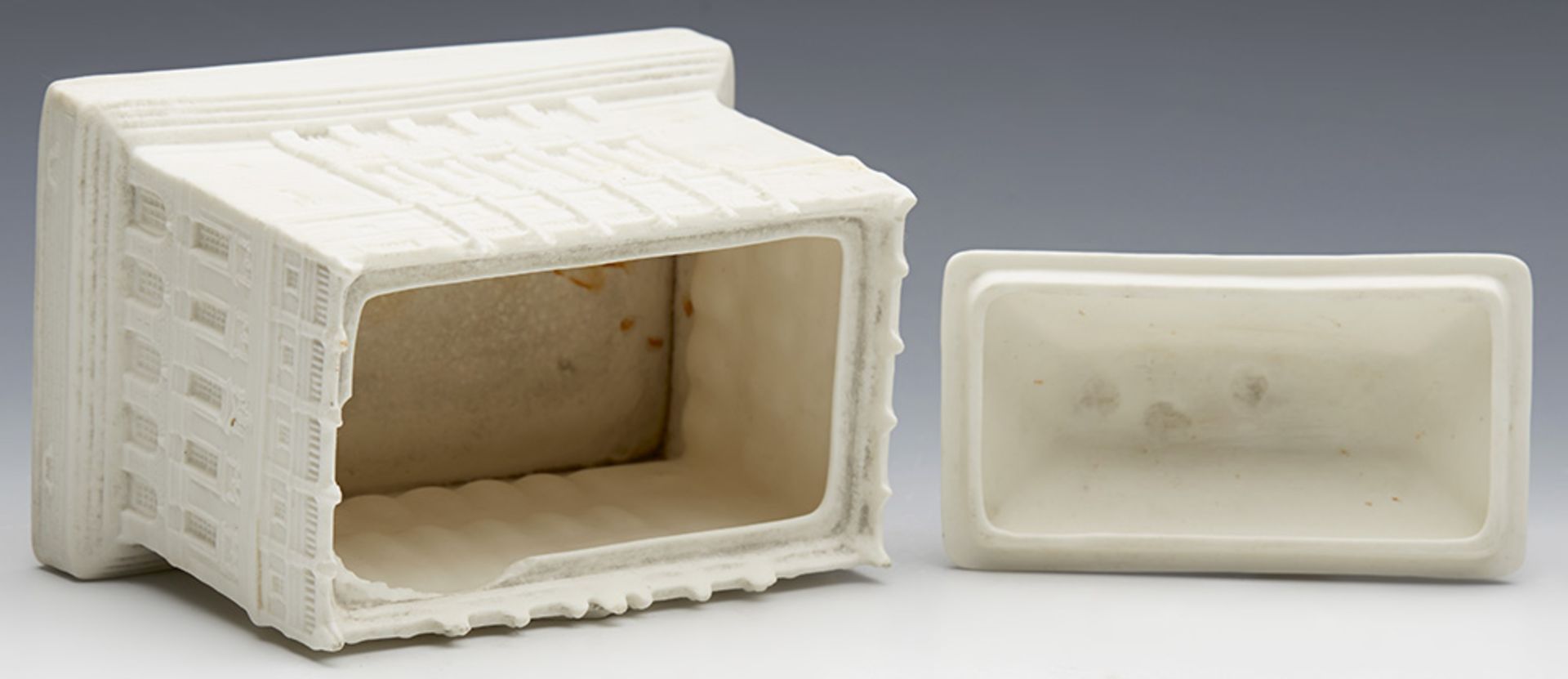 Antique Parian Tobacco Jar Modeled As Queen Mary's Dolls House 19Th C. - Image 2 of 8