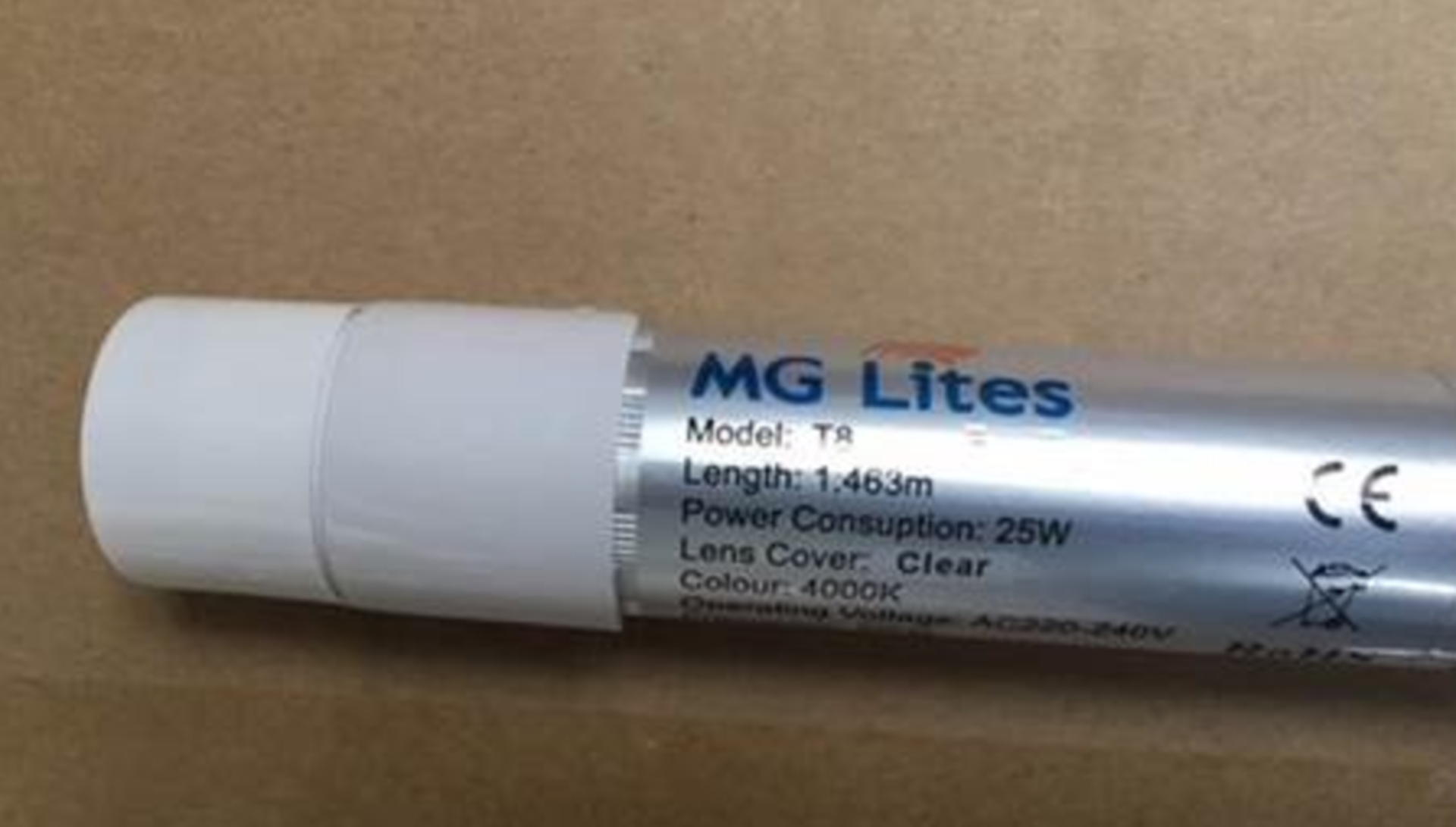 New 200x Led Tube Lights New Boxed With Built In Driver - Image 2 of 4