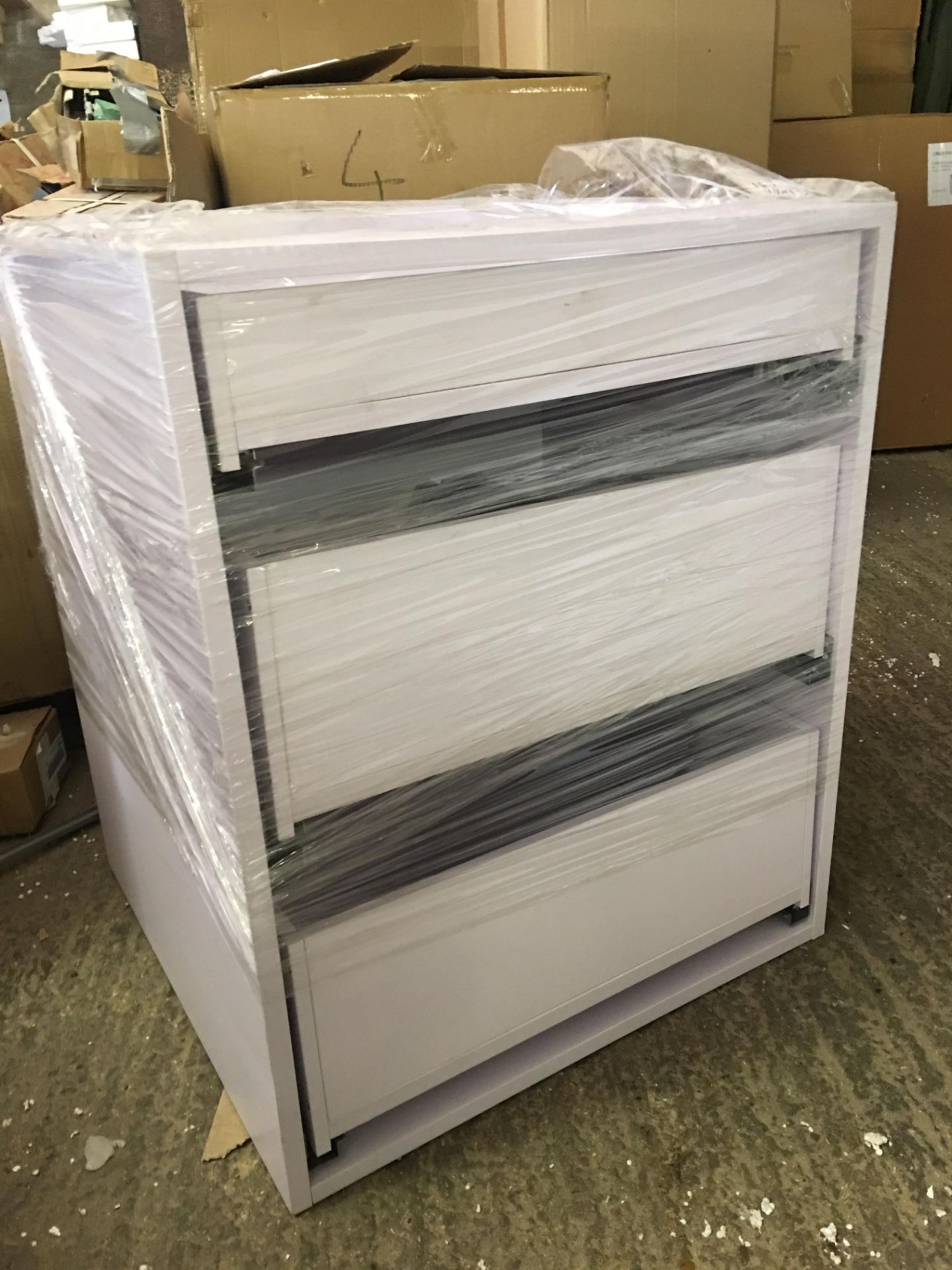 (5Ivy) Pre-Built 5X White 600Mm Base Cabinets With 3 Pan Drawers Fitted To The Cabinet (We Can