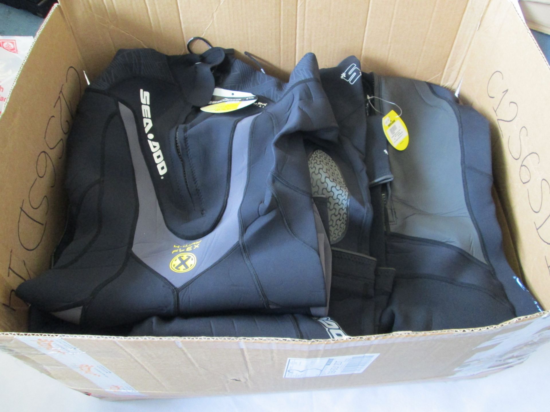 15x New mixed Sea-Doo Wetsuits RRP £1500-£2000