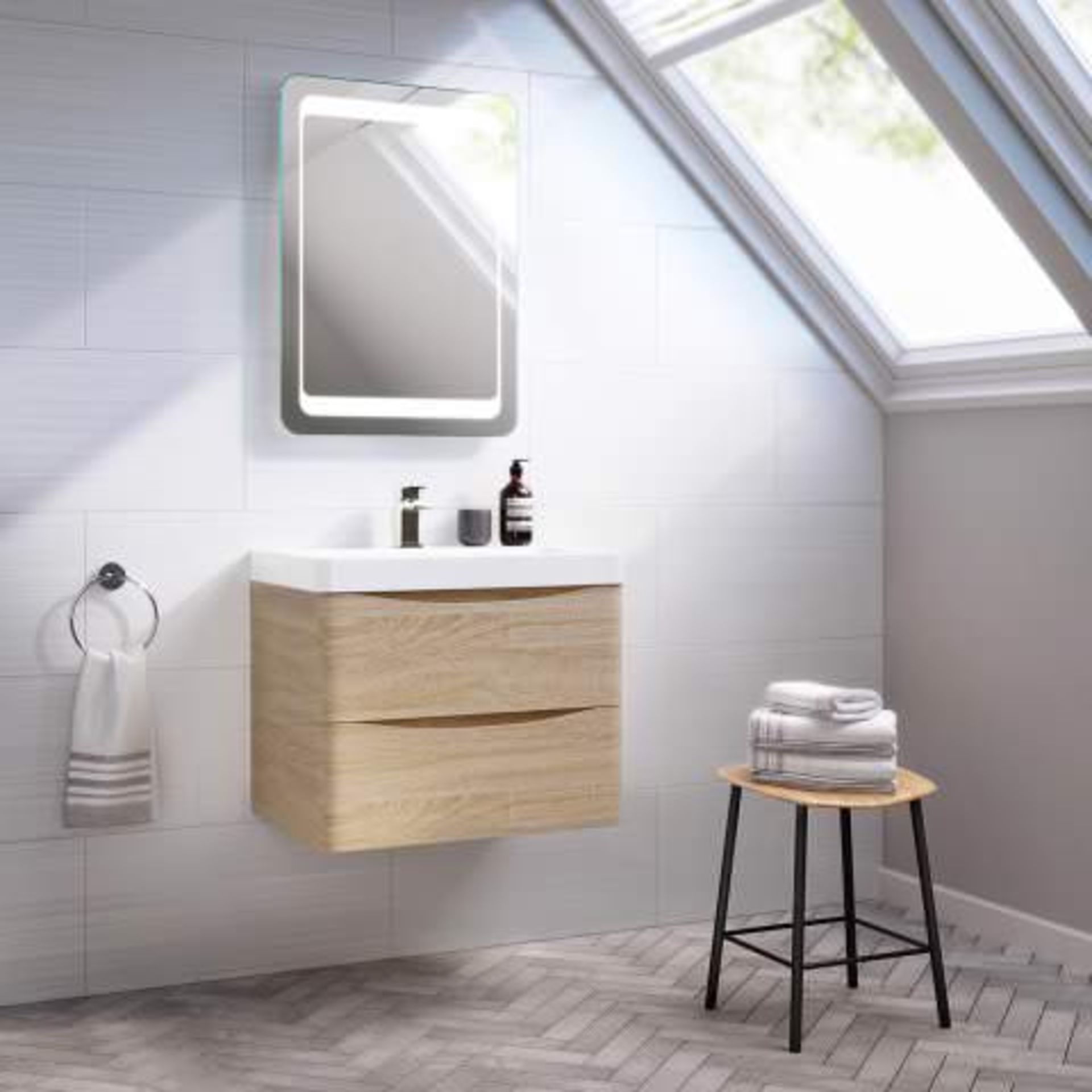 (K81) 700x500mm Quasar Illuminated LED Mirror RRP £349.99. This illuminated bathroom mirror is a - Image 6 of 7