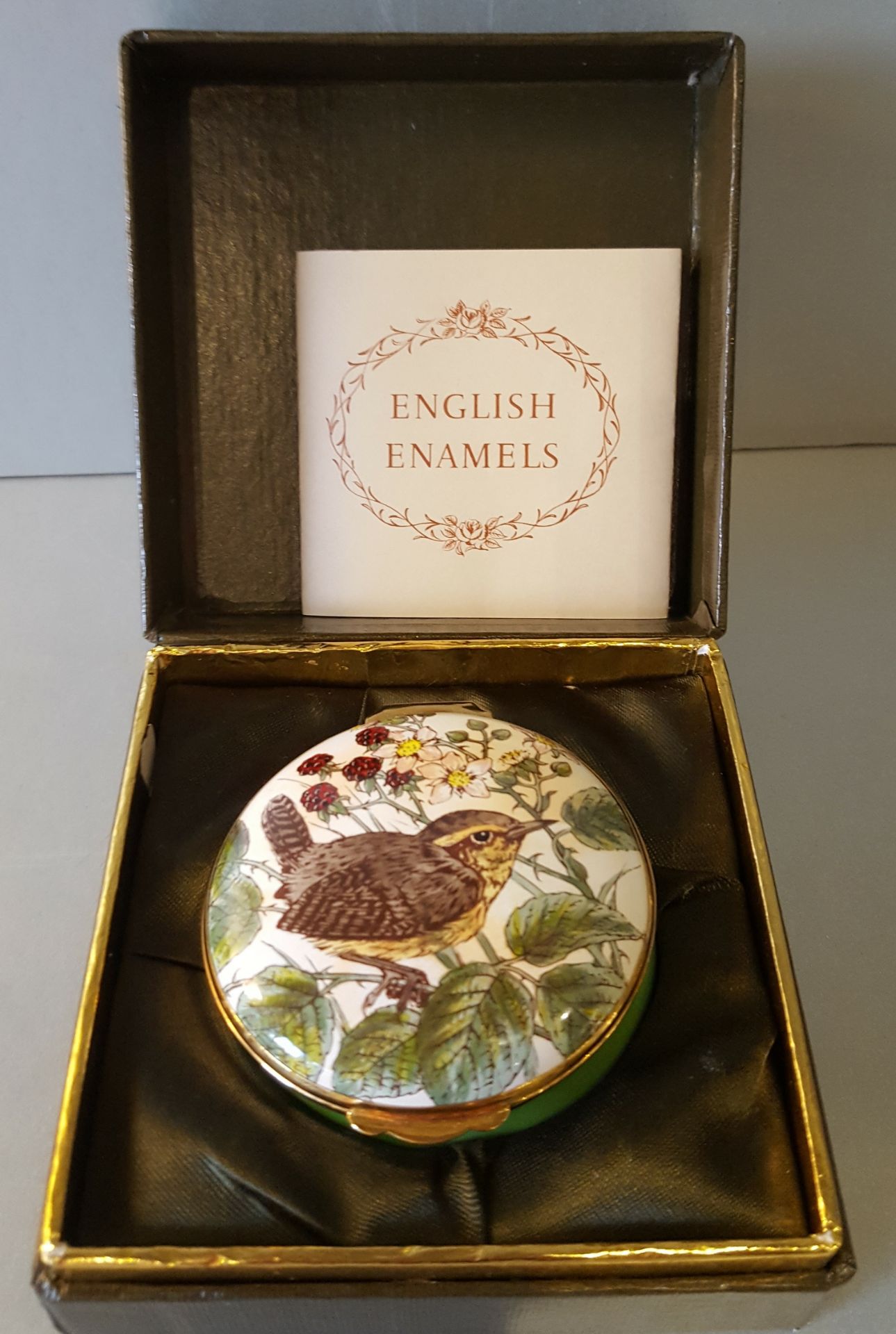 Vintage Retro Crummles English Enamels Country Life Wren Pill Box - Image 2 of 4