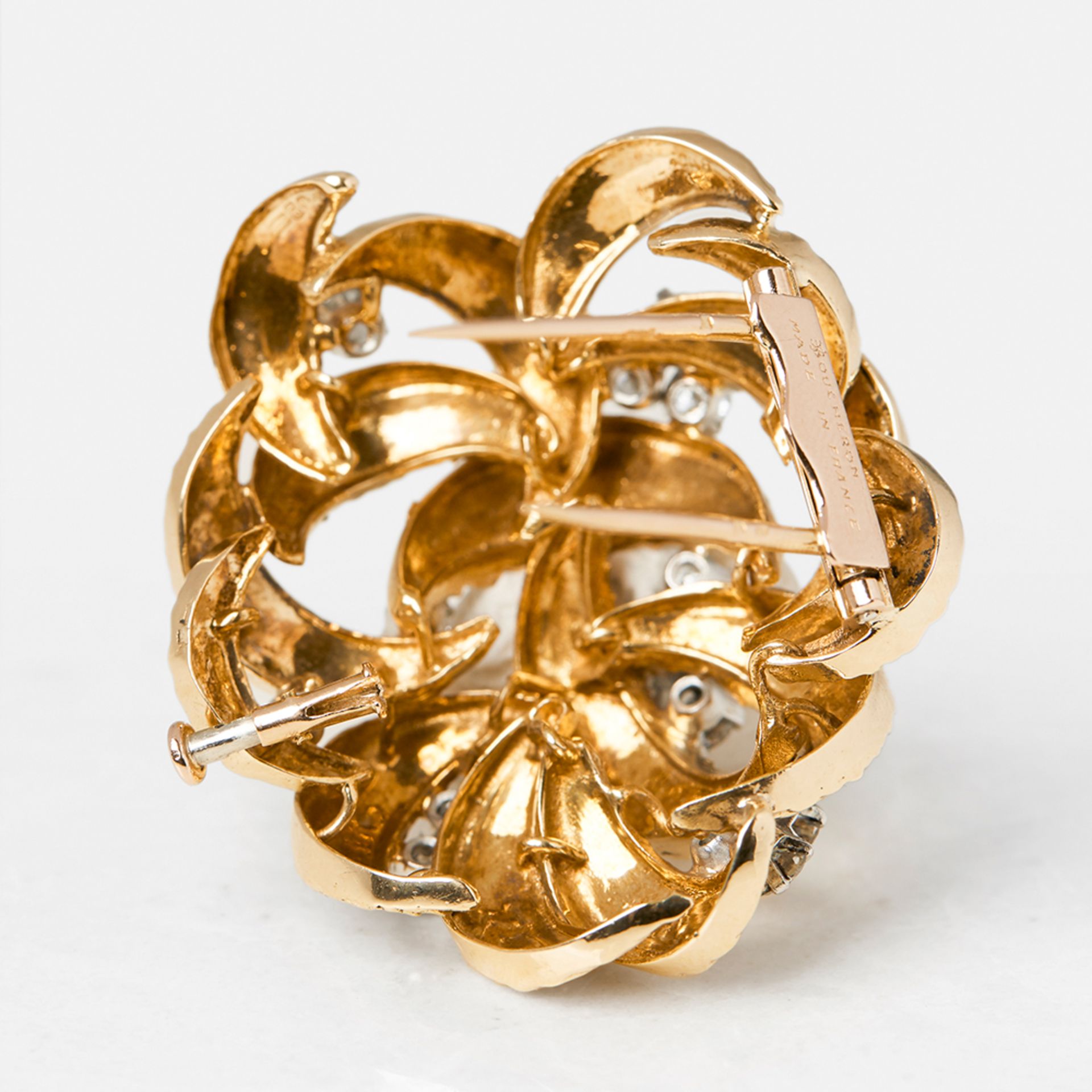 Boucheron 18k Yellow Gold Diamond Flower Brooch - Image 6 of 14