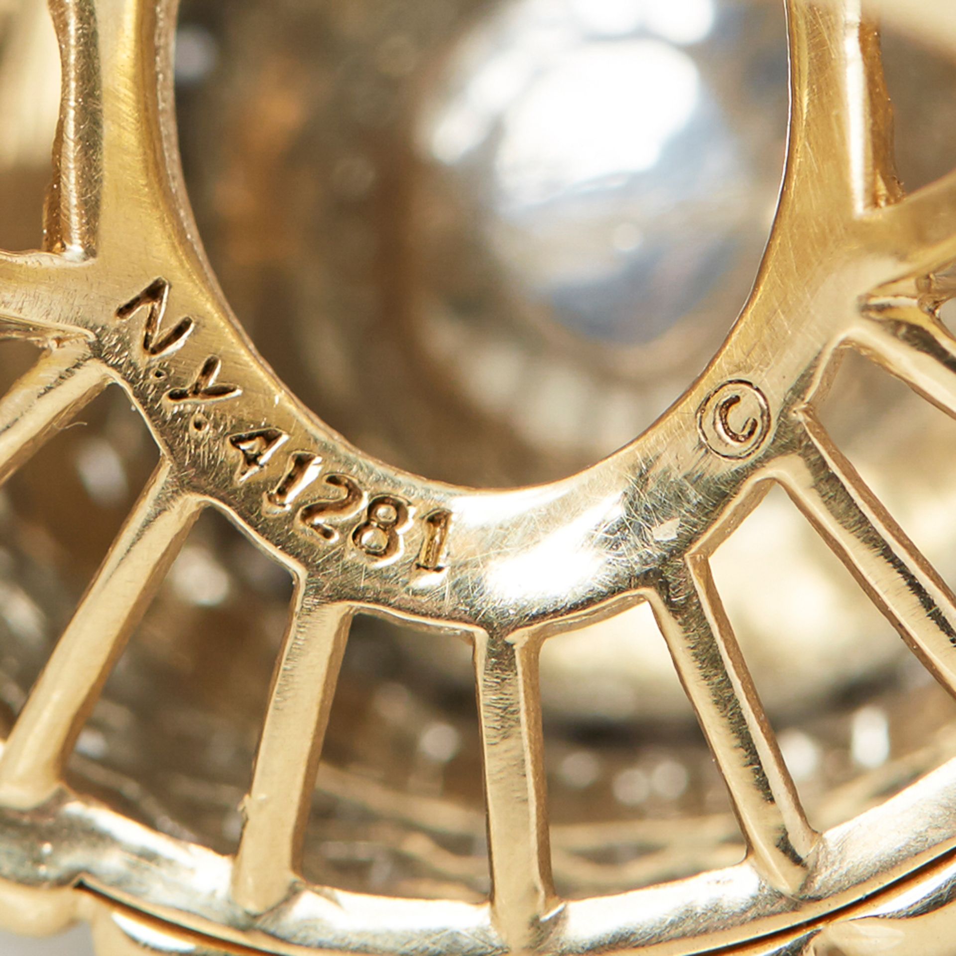 Van Cleef & Arpels 18k Yellow Gold Pearl & Diamond Ring - Image 18 of 28