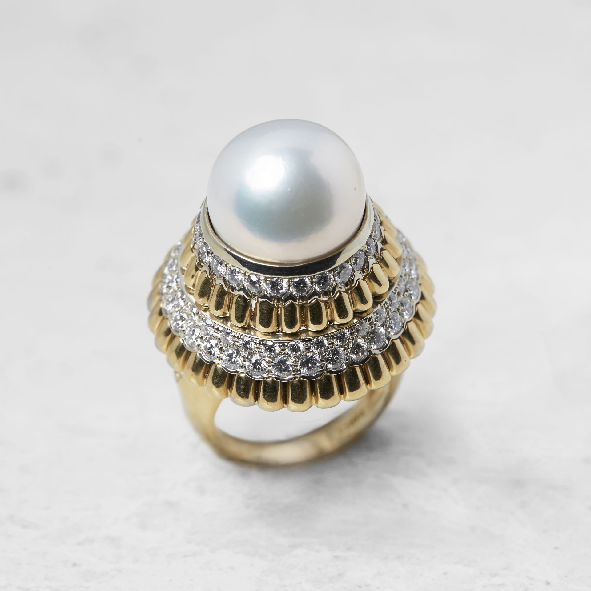 Van Cleef & Arpels 18k Yellow Gold Pearl & Diamond Ring - Image 28 of 28