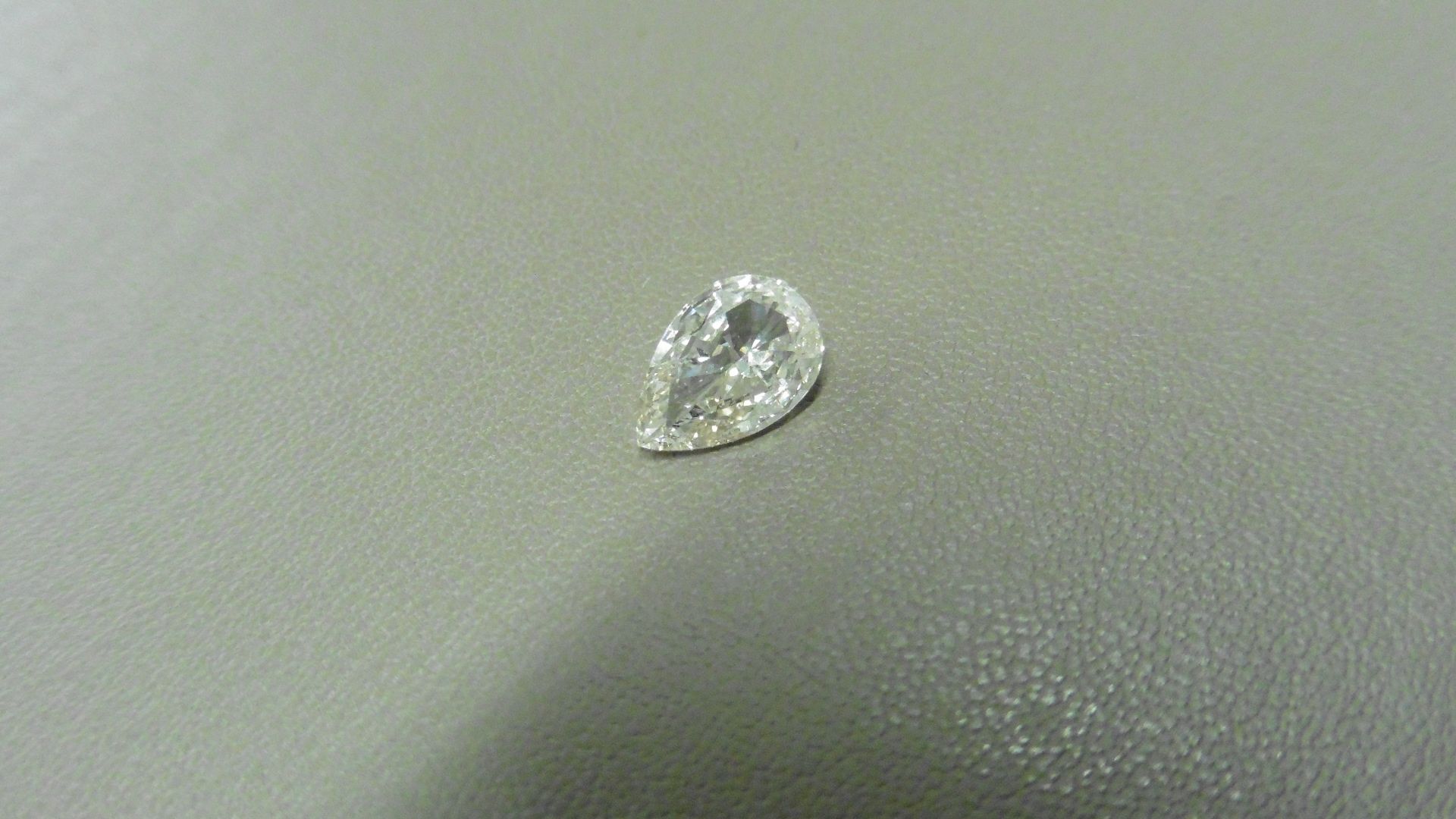 1.00ct pear shaped diamond, loose stone. J colour and I1 clarity. 8.85 x 5.93 x 2.72mm. IGI