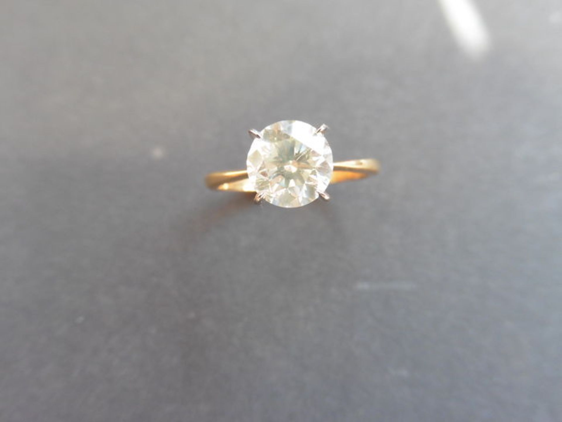 2.00ct diamond solitaire ring set in 18ct gold. Enchanced diamond, H colour and I2 clarity. 4 claw - Image 3 of 3