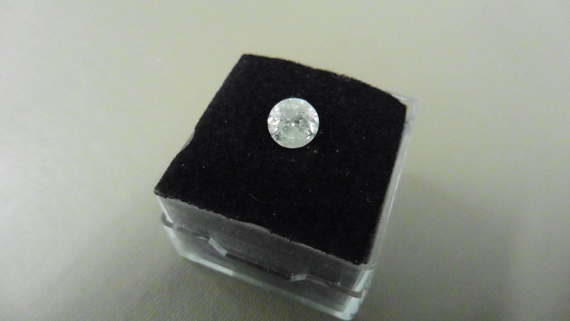 1.02ct Brilliant Cut Diamond, Enhanced stone. H colour, I2 clarity. 6.27 x 4mm. Valued at £1490 - Image 4 of 4