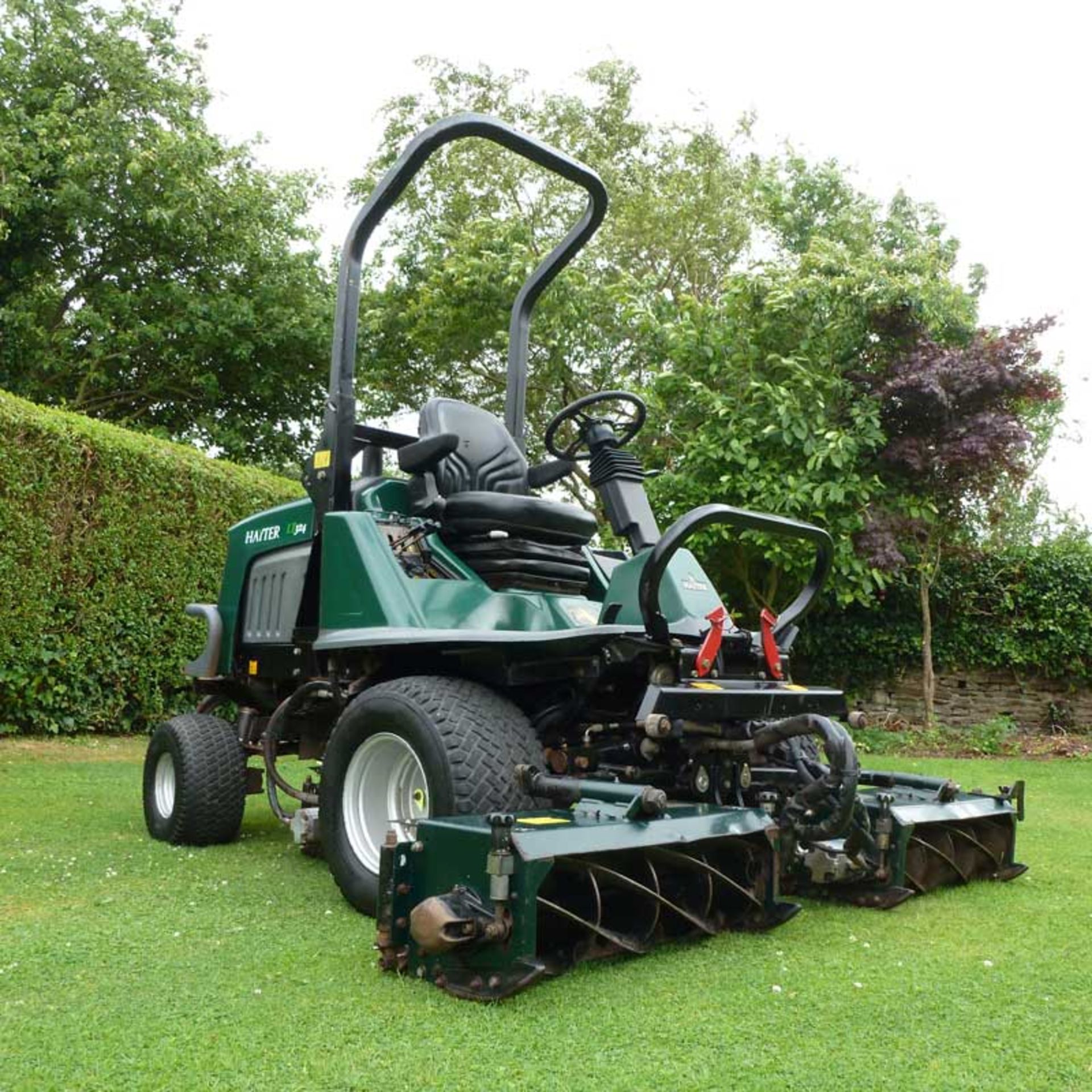 2006 Hayter LT324 Triple Cylinder Mower