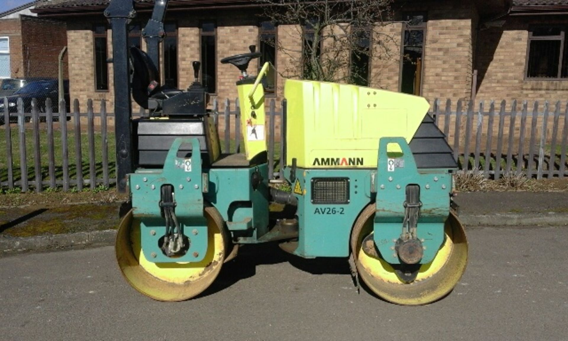 2011 Ammann, Tander Roller. AV 26-2 670 hours, 120 cm tandem vibratory roller, 2660kg Collection - Image 4 of 6