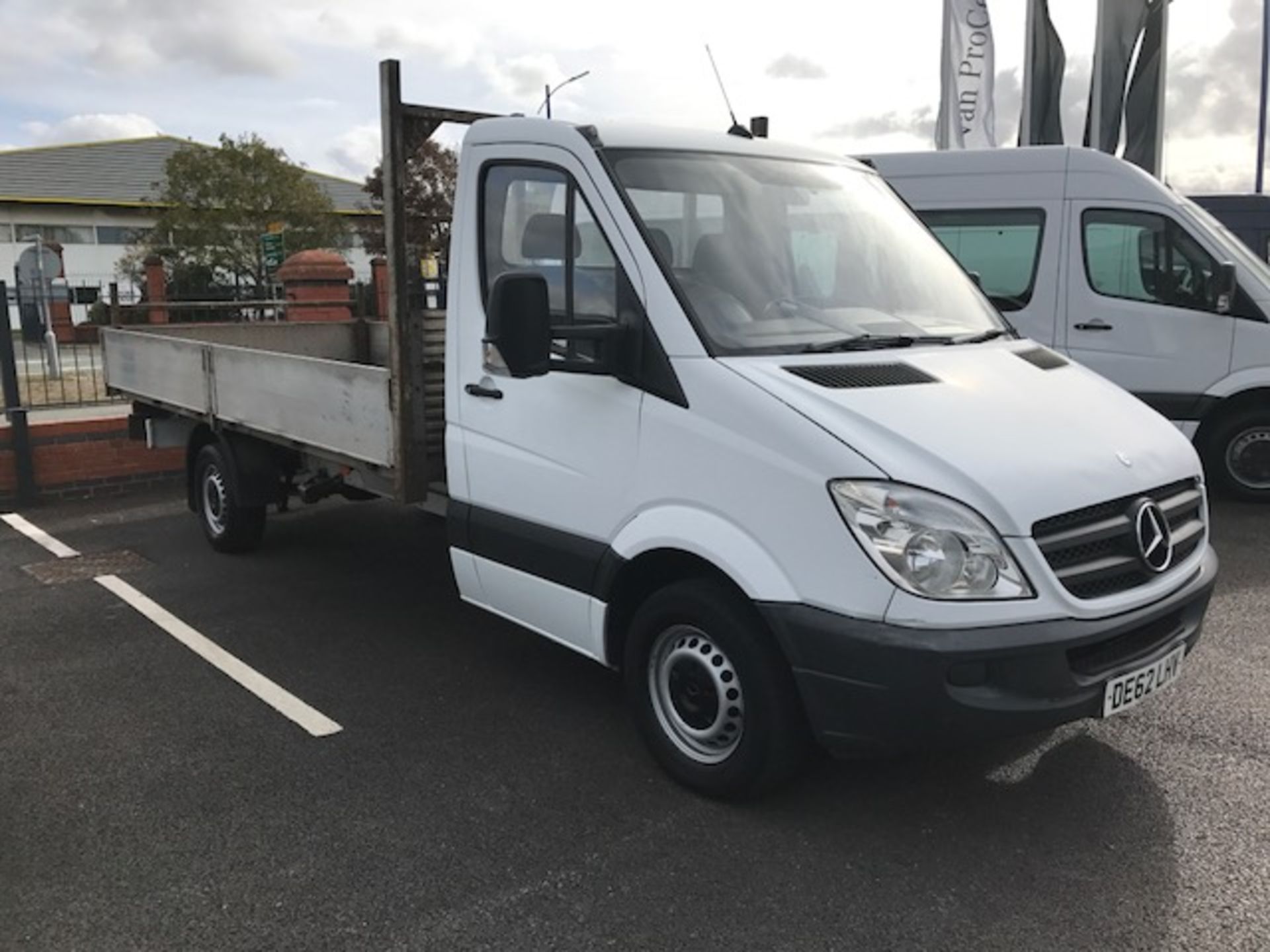 2012 Mercedes Sprinter 313CD Dropside - Image 2 of 4