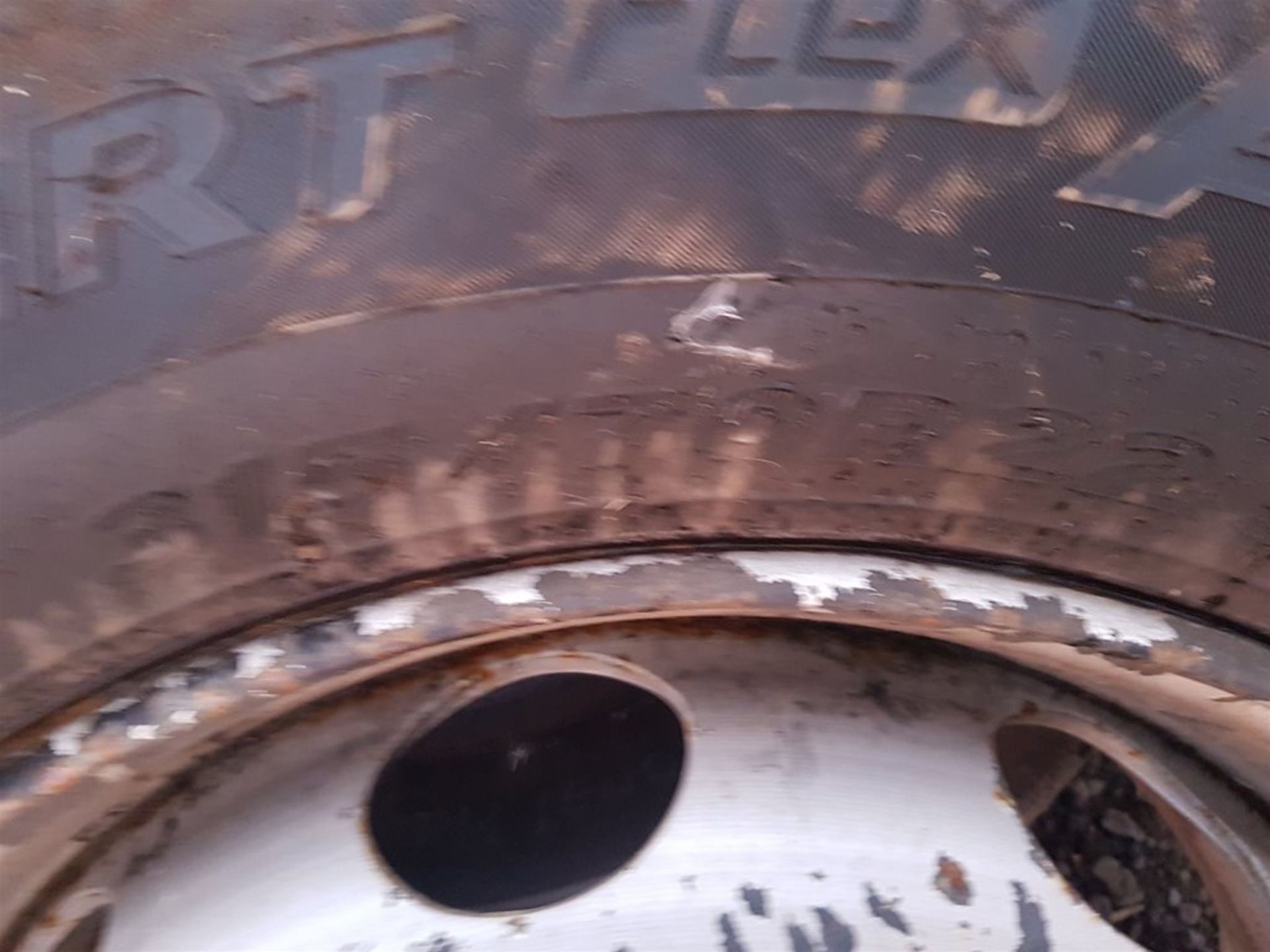 2x 315/70/22.0 Truck Front Steer Tyres - Image 4 of 7
