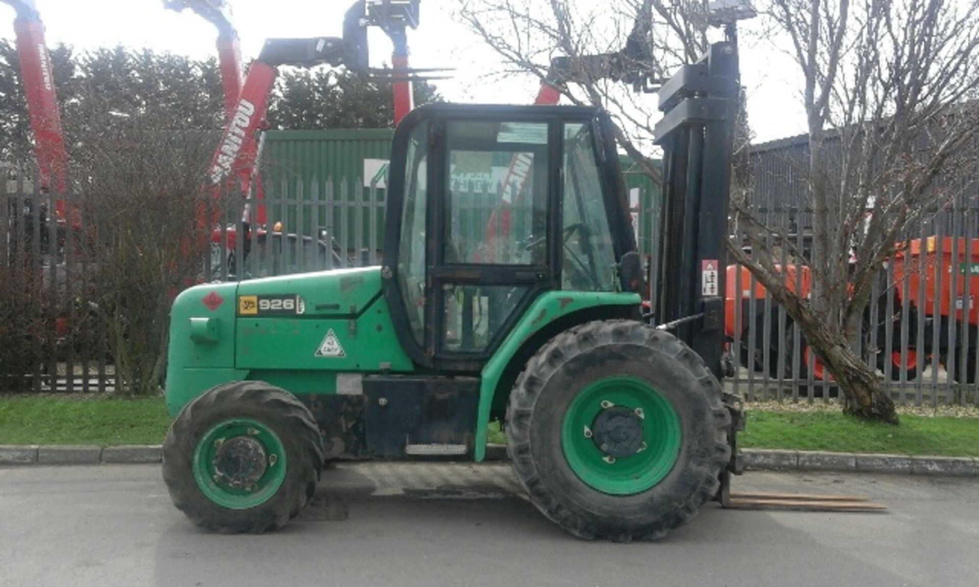 JCB, RTFL Model 926 - 2008 2511 hours, Rough terrain forklift, 2.6-tonne capacity, 5.5m triplex - Image 7 of 9