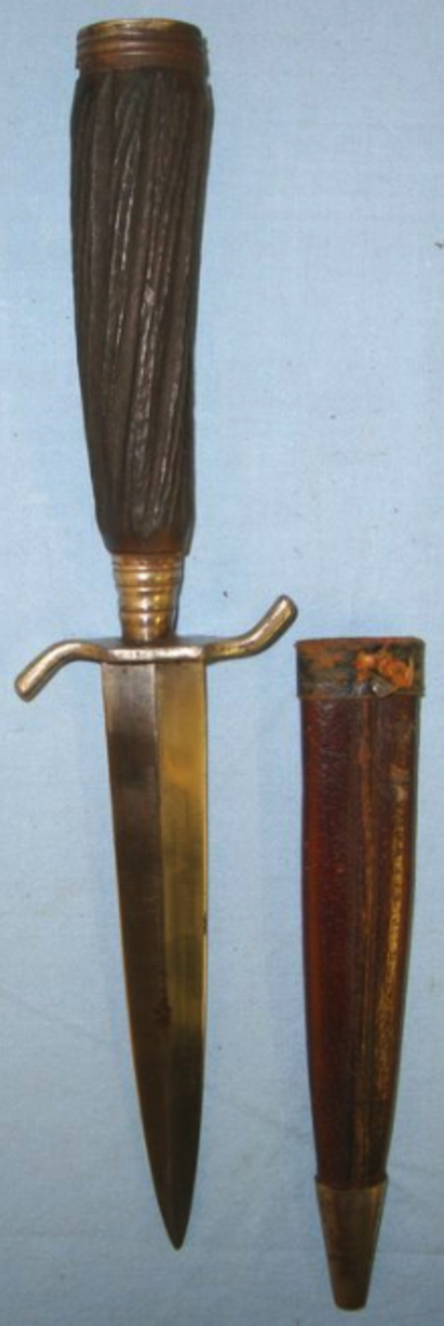 WW1 German Trench/Fighting Knife With Carved Wood Simulated Stag-Horn Hilt & Scabbard.