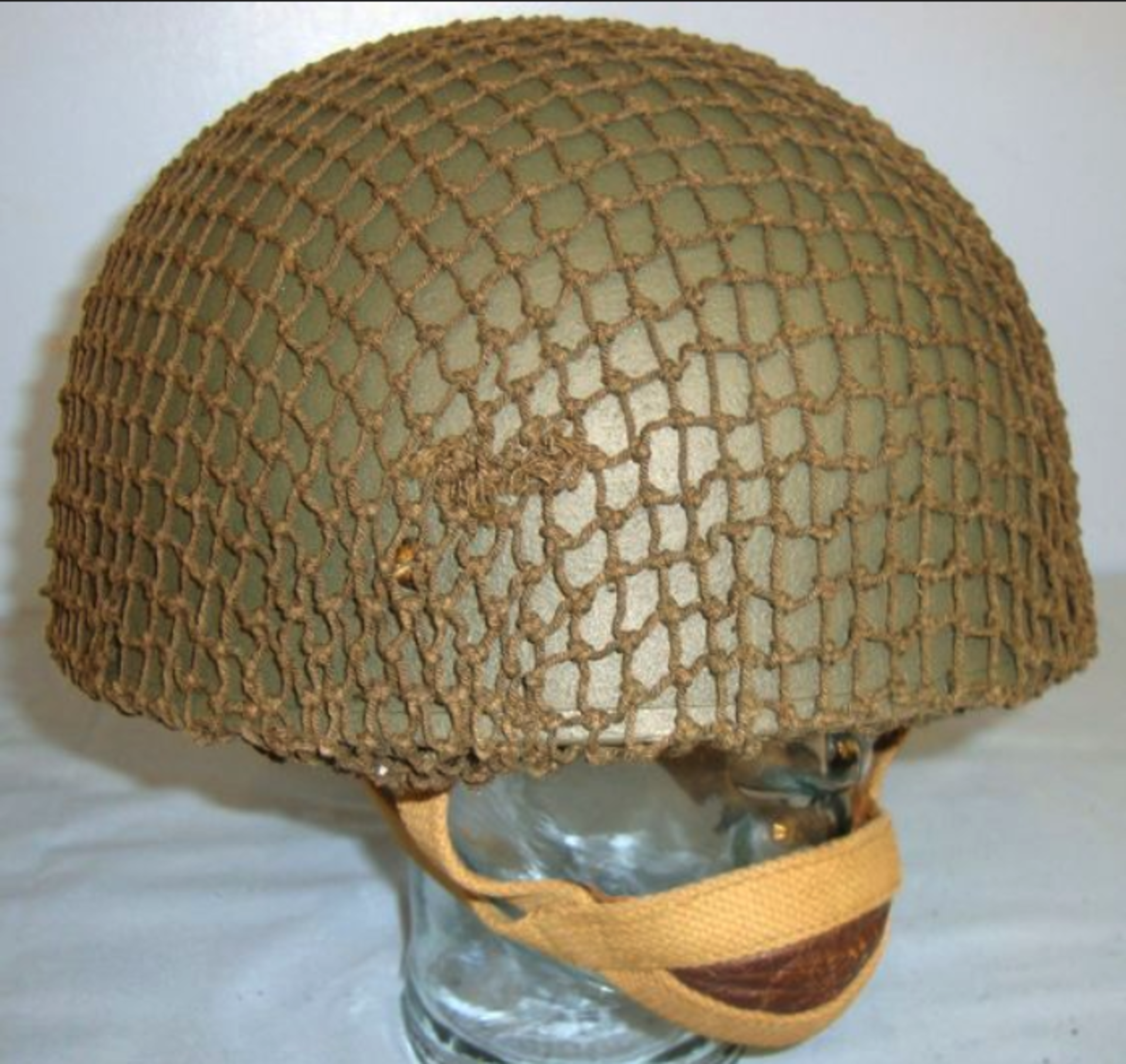 Original 1972 Dated British Paratrooper's Jump Helmet As Used By British Troops During The Falklands