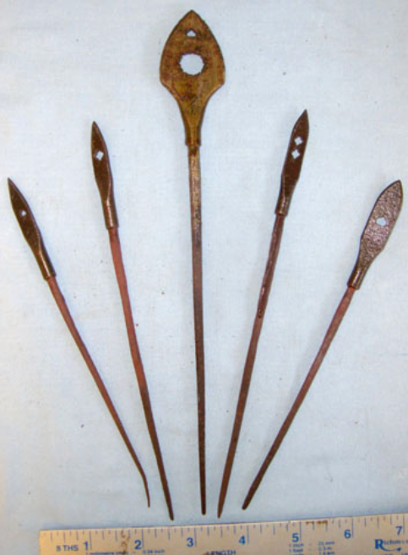 RARE, ORIGINAL, COLLECTION OF 5 ANCIENT Late Momoyama / Early Edo Period Japanese Yajiri Arrow Heads - Image 3 of 3