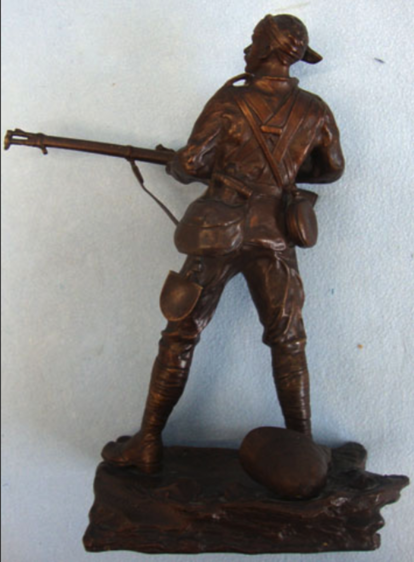 A Bronze Statuette of 'A Gentleman In Khaki' Based On The Picture By Richard Caton Woodville - Image 3 of 3