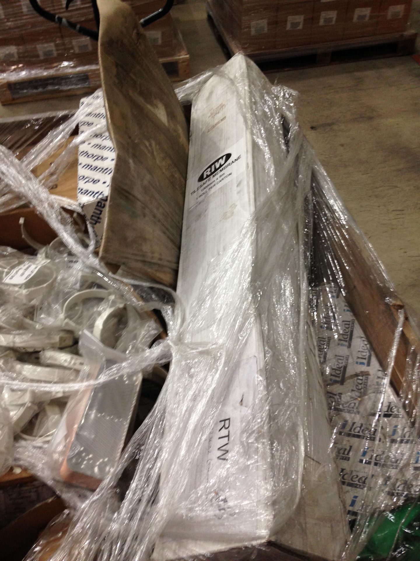 Pallet No- 1016 - Pallet of assorted goods incl. titsn cistern p50c, tilesafe membrane, master - Image 7 of 7