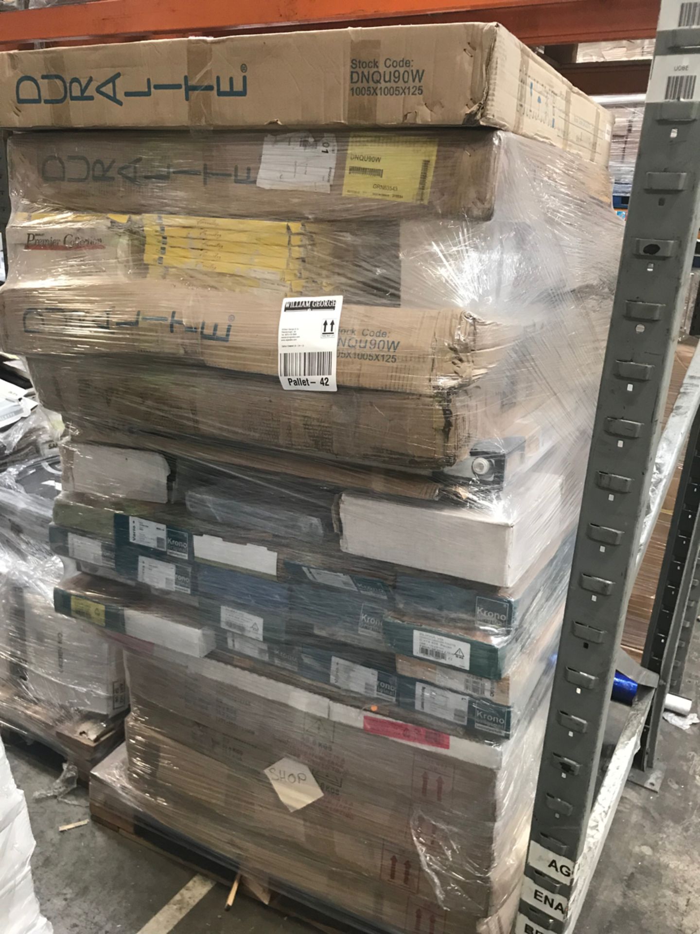 Pallet No- 42 - Mixed Pallet Of Approx 30 Boxes Of Laminate Flooring And Duralite Shower Trays