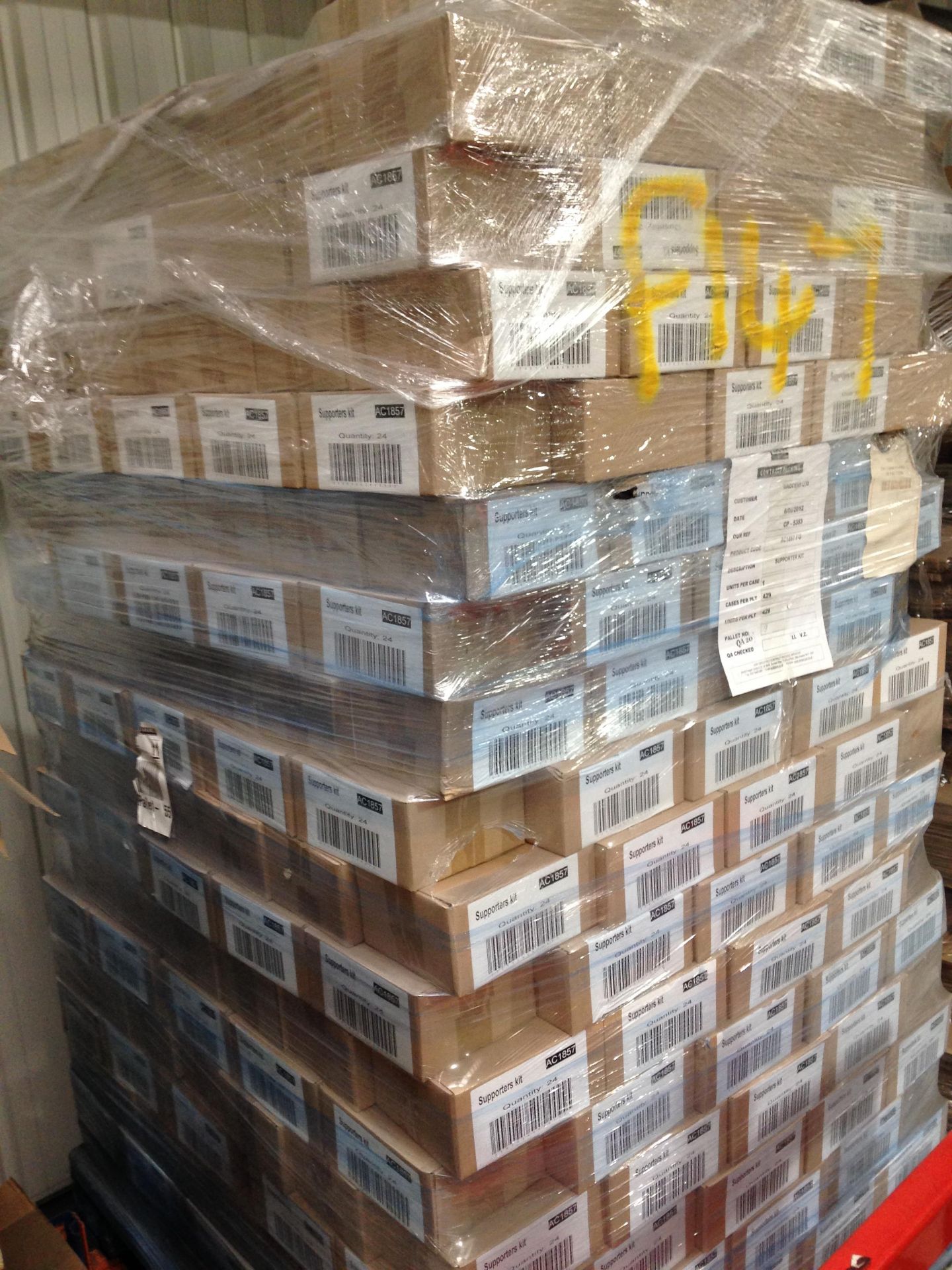 Pallet No- 1055 - Pallet of approx 320 boxes of tax disc holders - 24 per box - Image 2 of 3