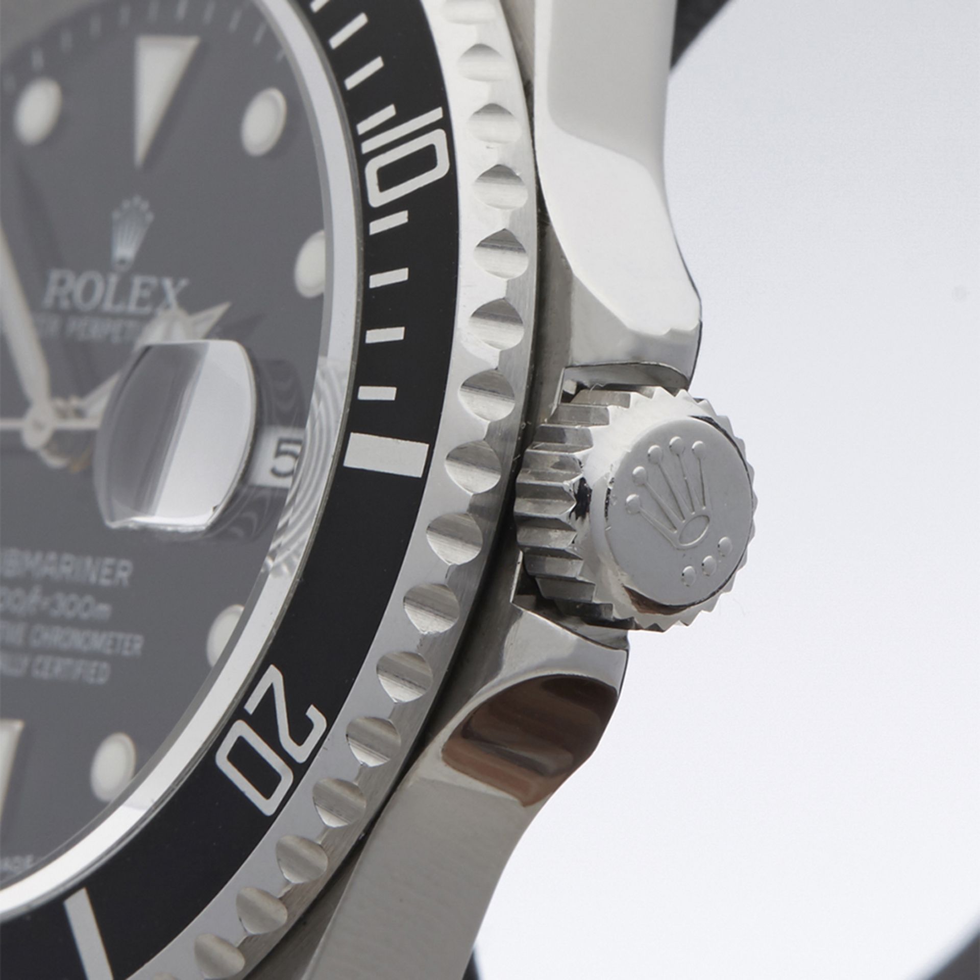 Rolex, Submariner 40mm Stainless Steel 16610 - Image 4 of 9