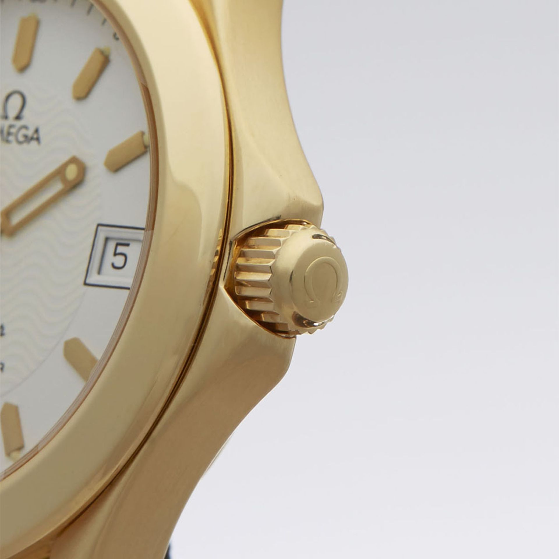 Omega, Seamaster Chronometer 36mm 18k Yellow Gold 2101.21.00 - Image 4 of 9