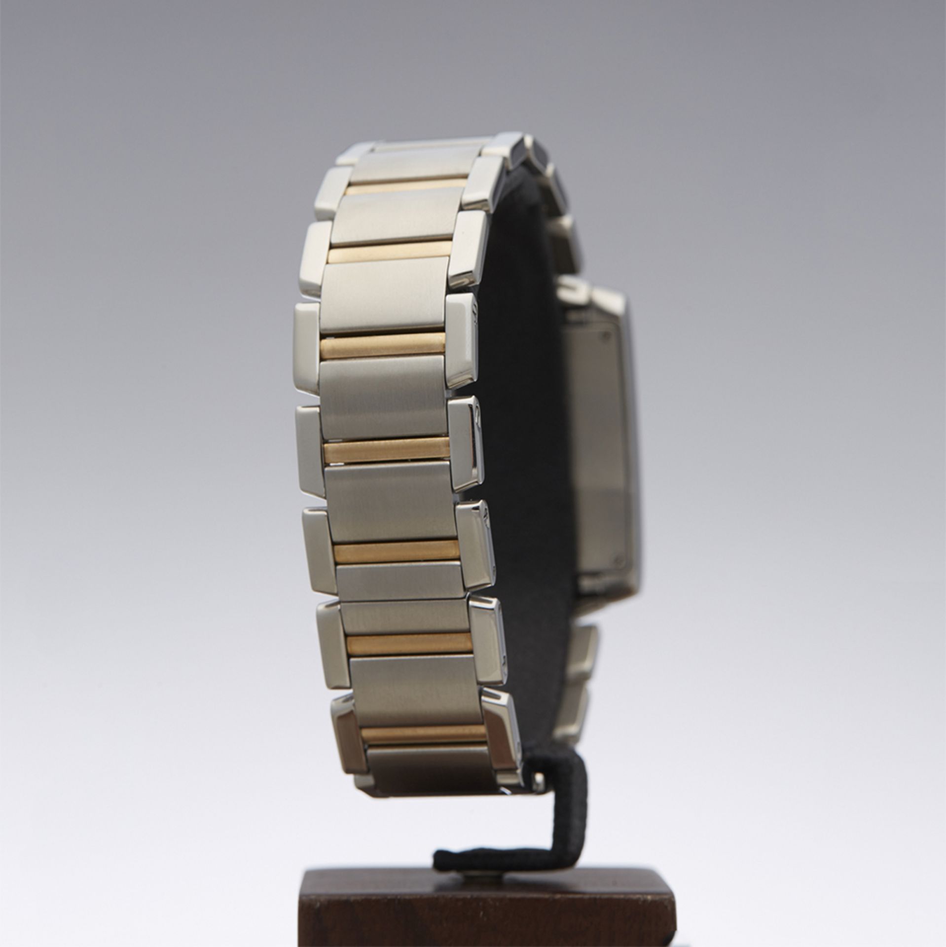 Cartier, Tank Francaise Chronoreflex 28mm Stainless Steel & 18k Yellow Gold 2303 or W51004Q4 - Image 7 of 9
