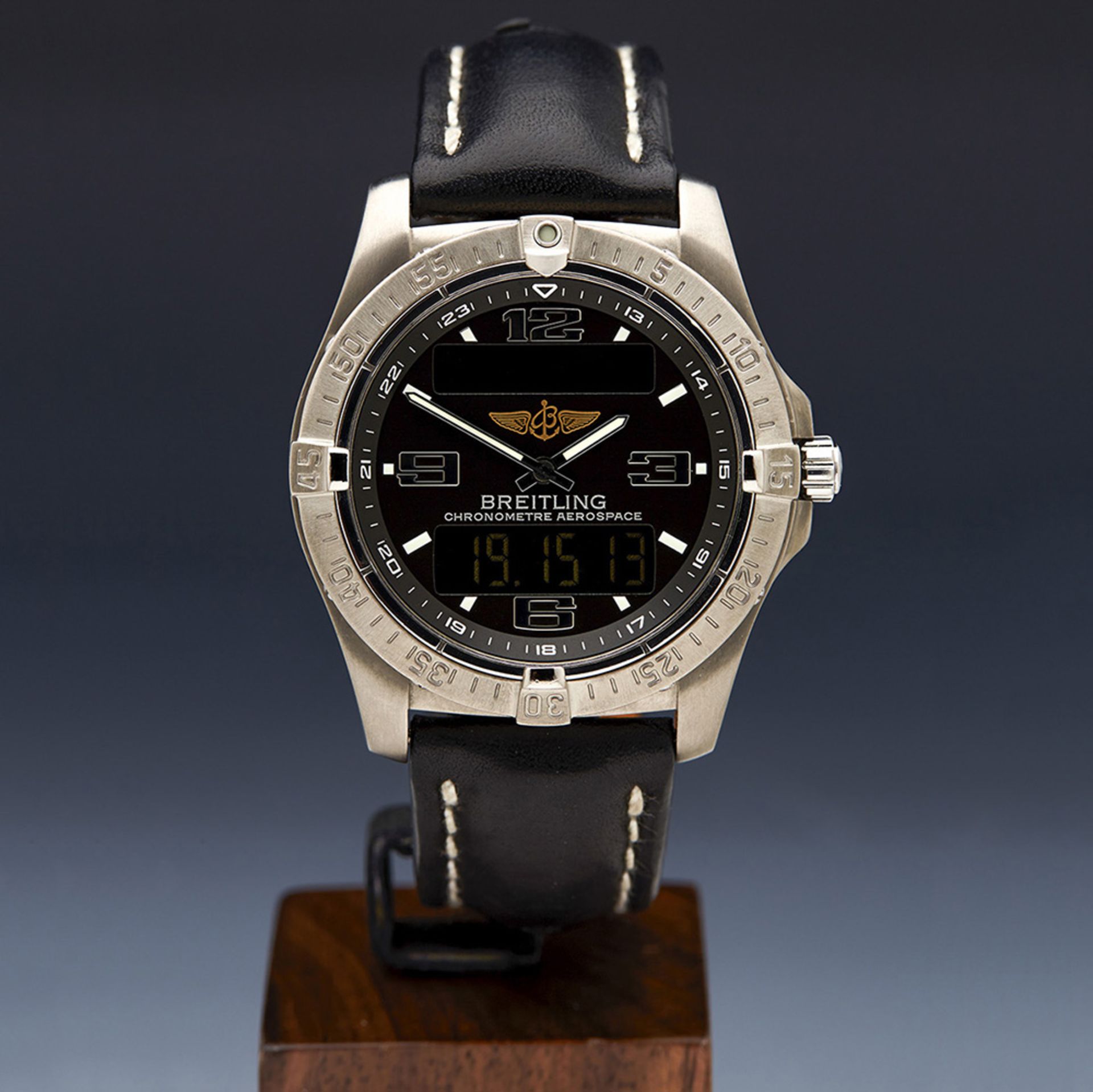 Breitling, Aerospace 42mm Titanium E79362 - Image 2 of 9