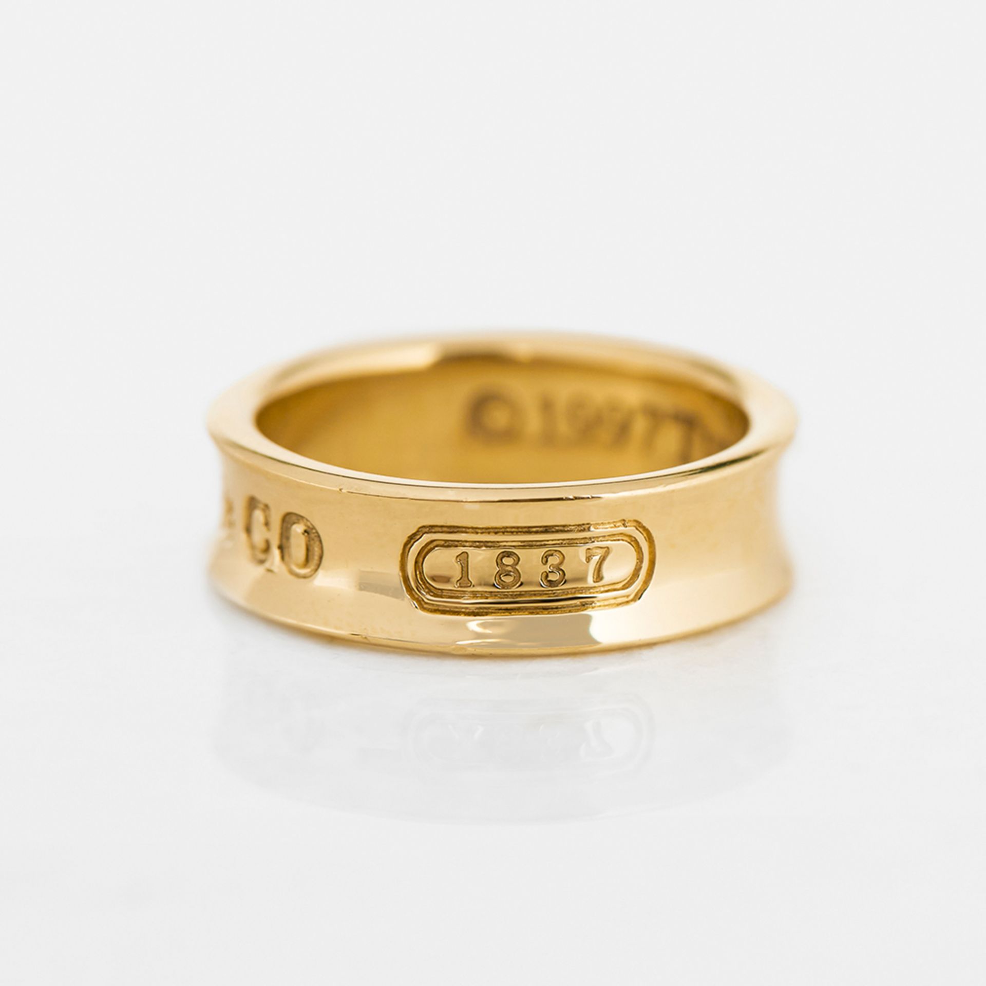 Tiffany & Co. 18k Yellow Gold Tiffany 1837 Ring - Image 4 of 8