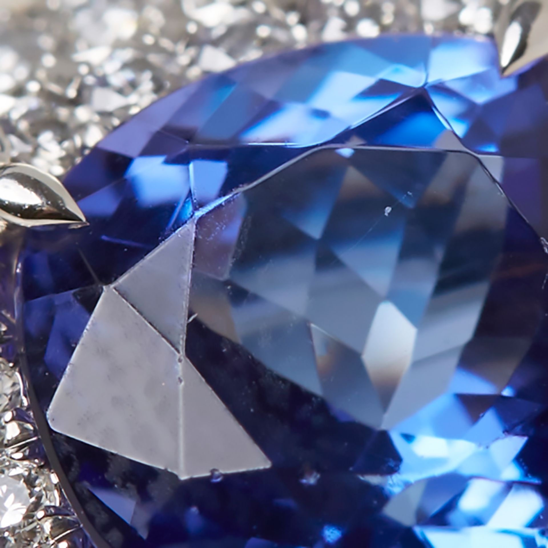 Tiffany & Co. Platinum Tanzanite & Diamond Soleste Ring - Image 5 of 8