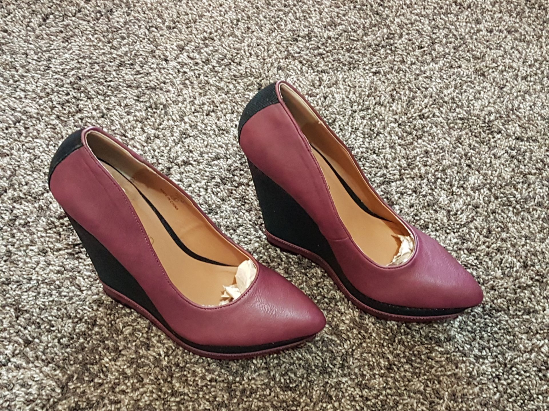 Brand New Unboxed River Island Dark Red High Wedge Shoes Size 6 RRP £45