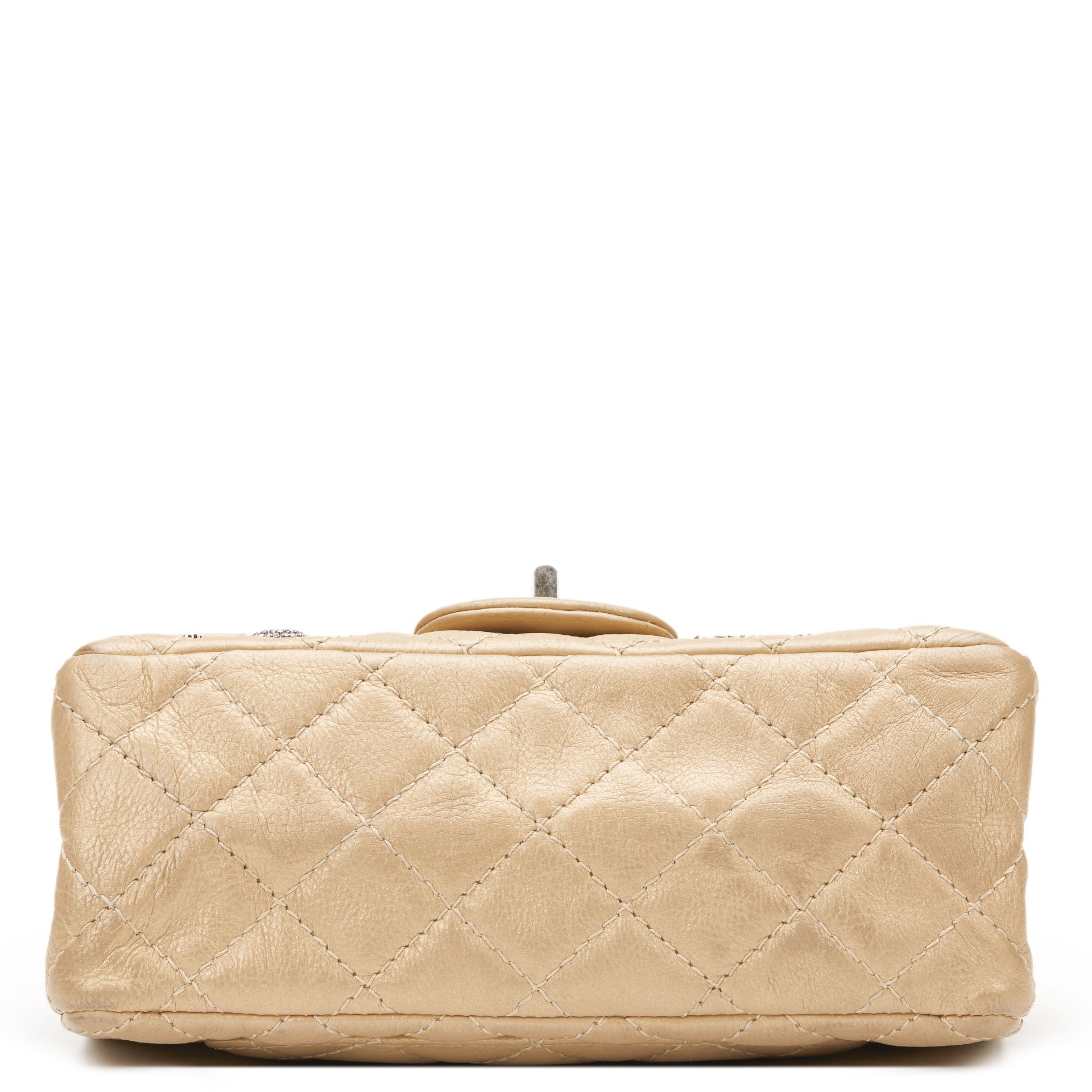 Chanel 2.55 Reissue 224 Double Flap Bag - Image 5 of 18