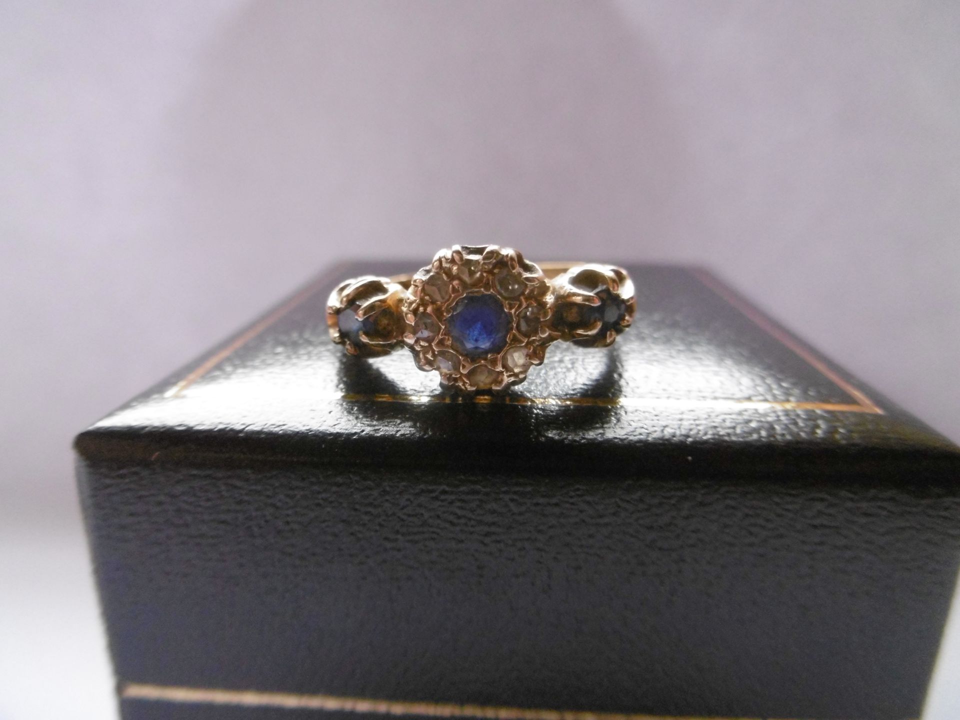 Kashmir Sapphire and Diamond ring - Image 2 of 3