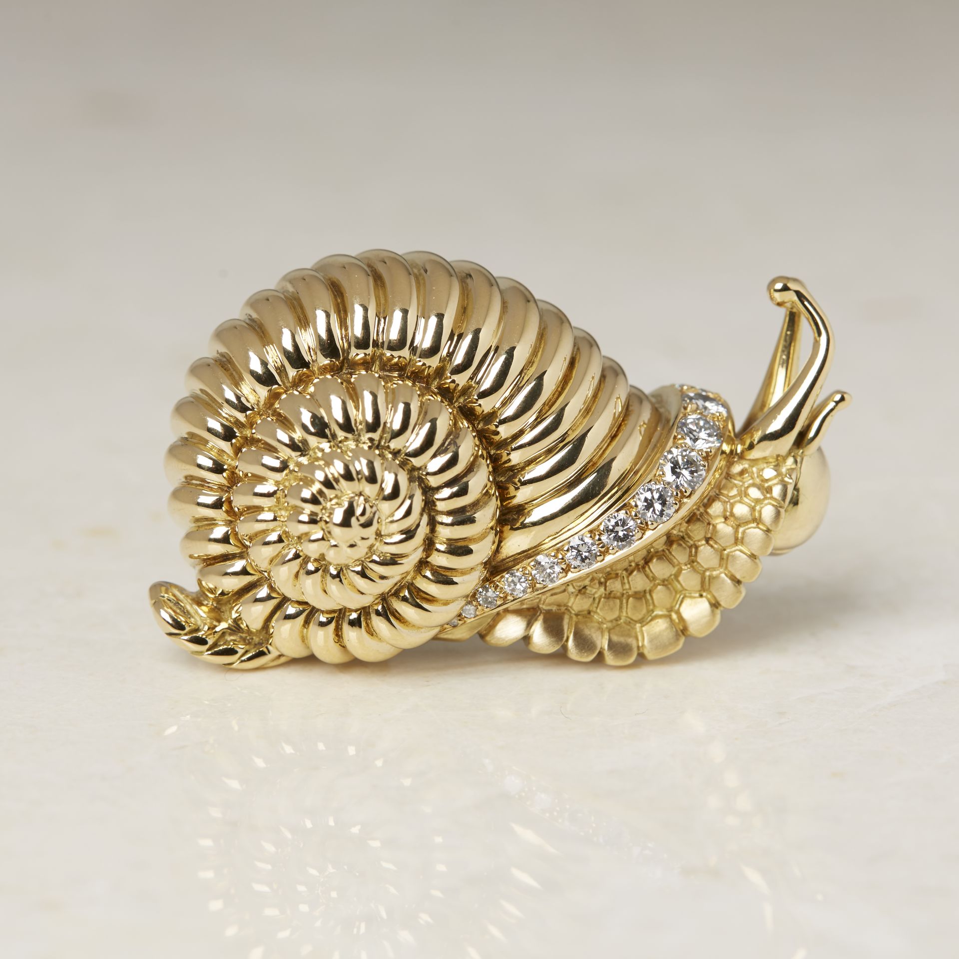 Rene Boivin 18k Yellow Gold Diamond Snail Brooch with Presentation Box - Image 3 of 19