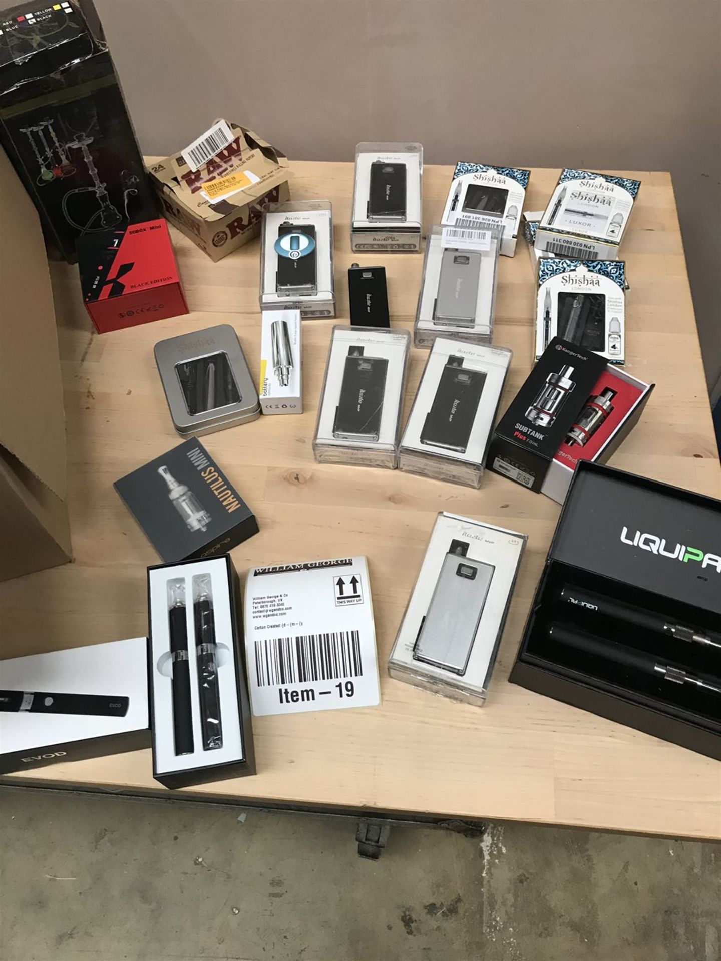 E-Cigarettes, E-liquids, Box Mods & Vaping Accessories - multiple units - Image 8 of 10