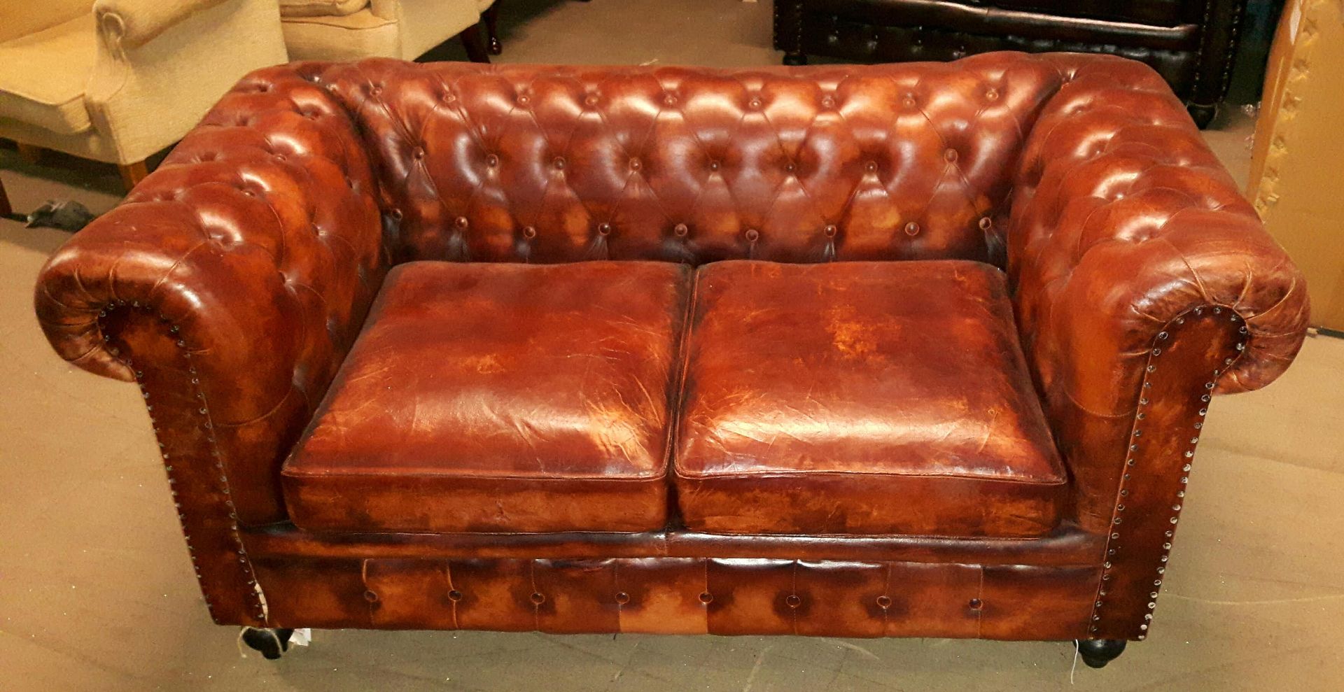 Retro style Leather 2 seater Chesterfield Sofa in BrownÊ