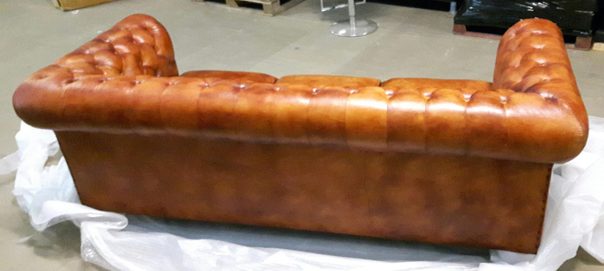 Retro 3 seater Leather Tan Chesterfield Sofa - Image 4 of 4