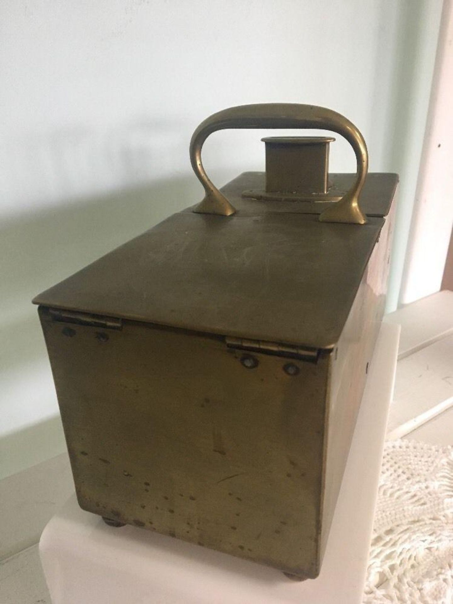 Rare 18th Century Georgian Brass Tavern Honesty Tobacco Box Rich's Patent c1770 - Image 8 of 9