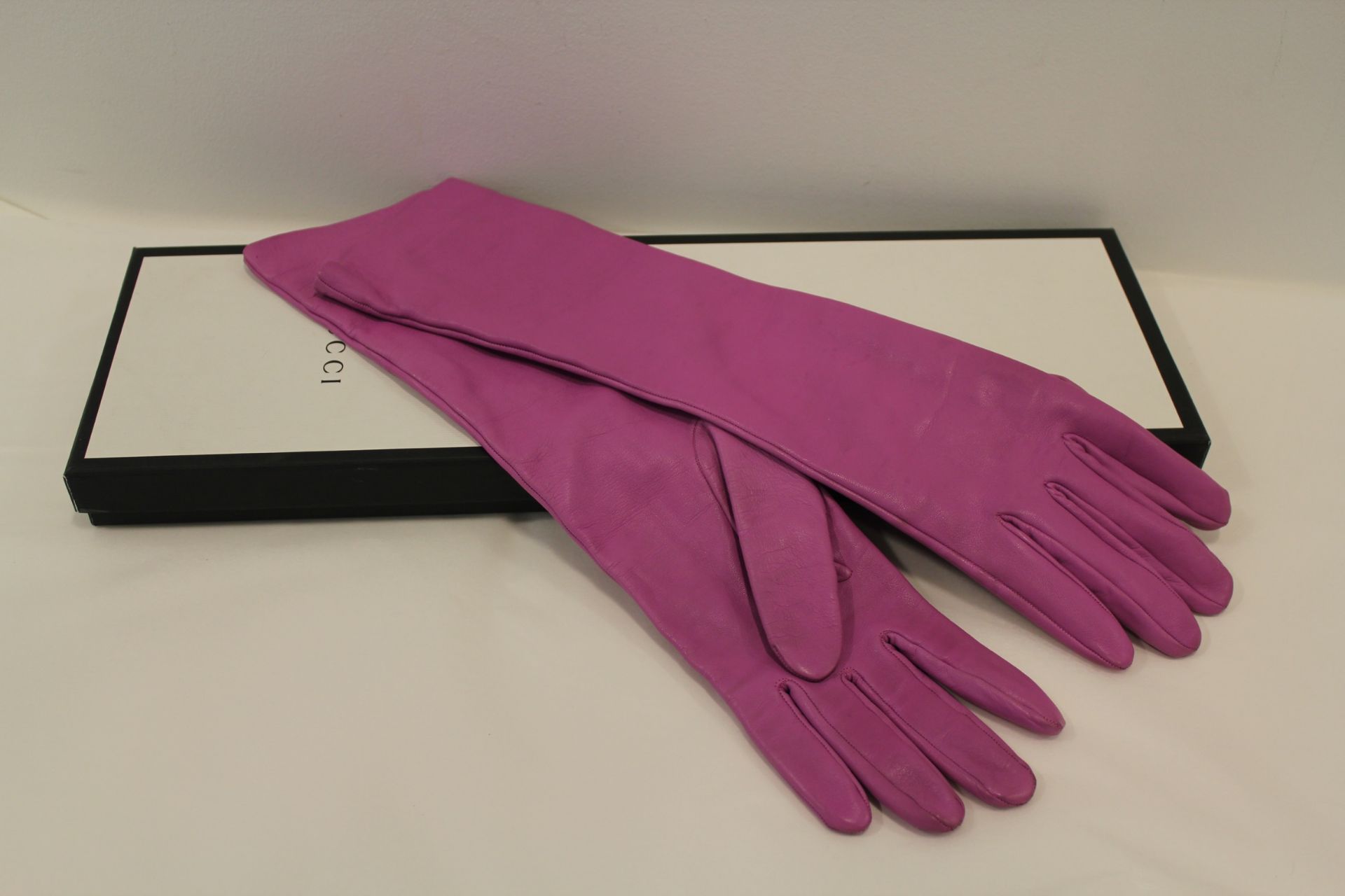 GUCCI Long Gloves - Pink